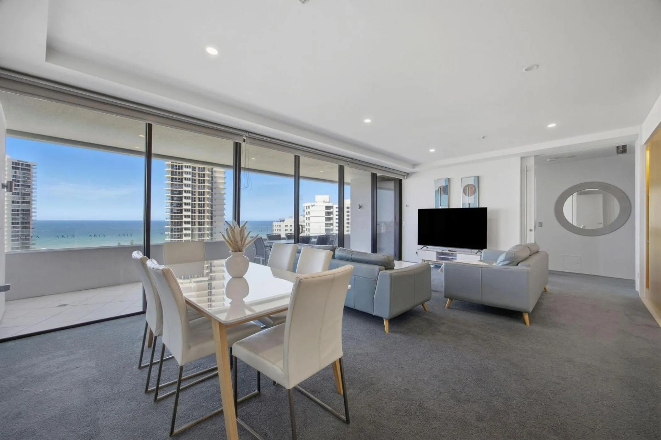 TV and multimedia in Aria Apartments