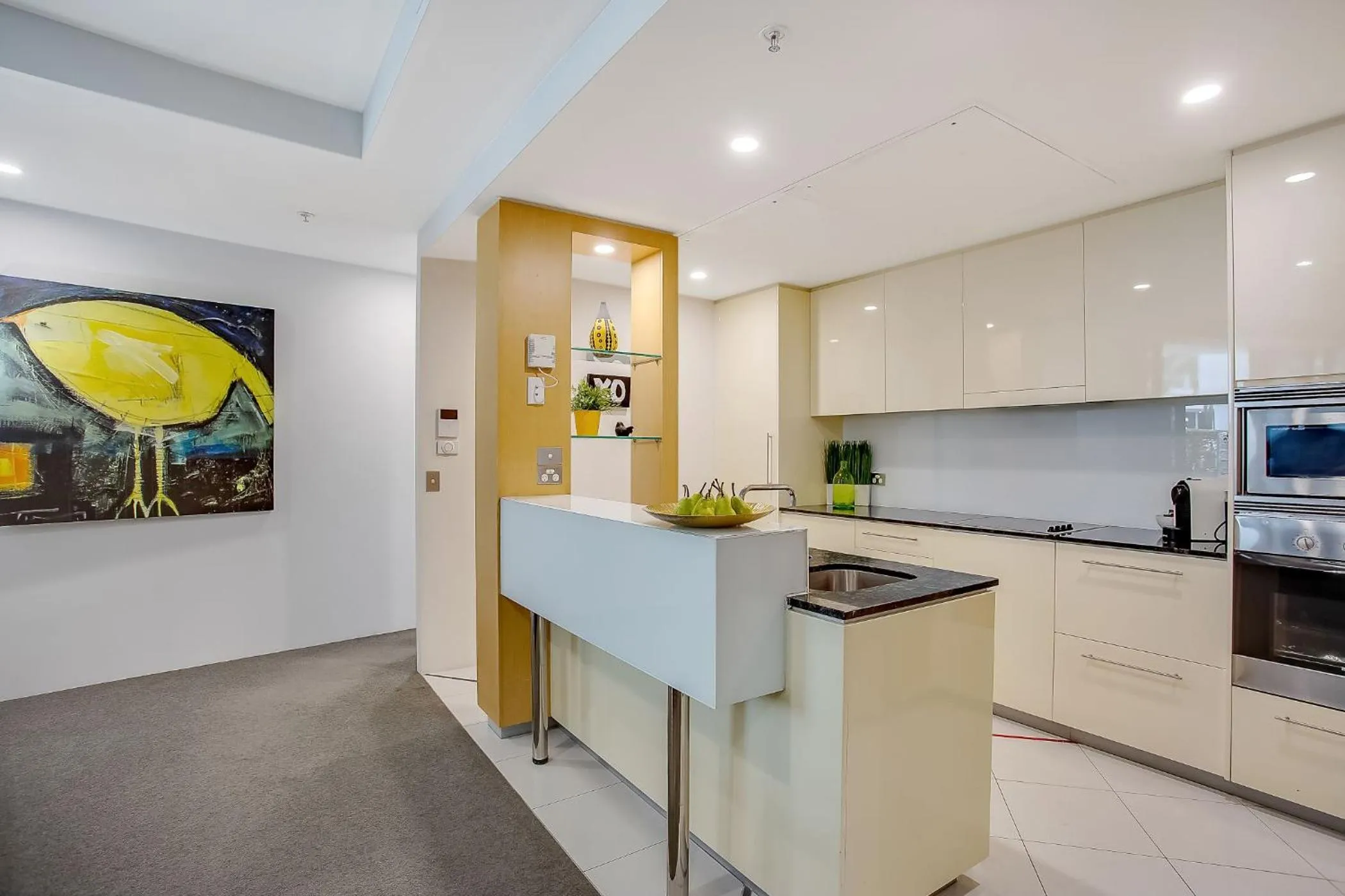 Kitchen or kitchenette in Aria Apartments