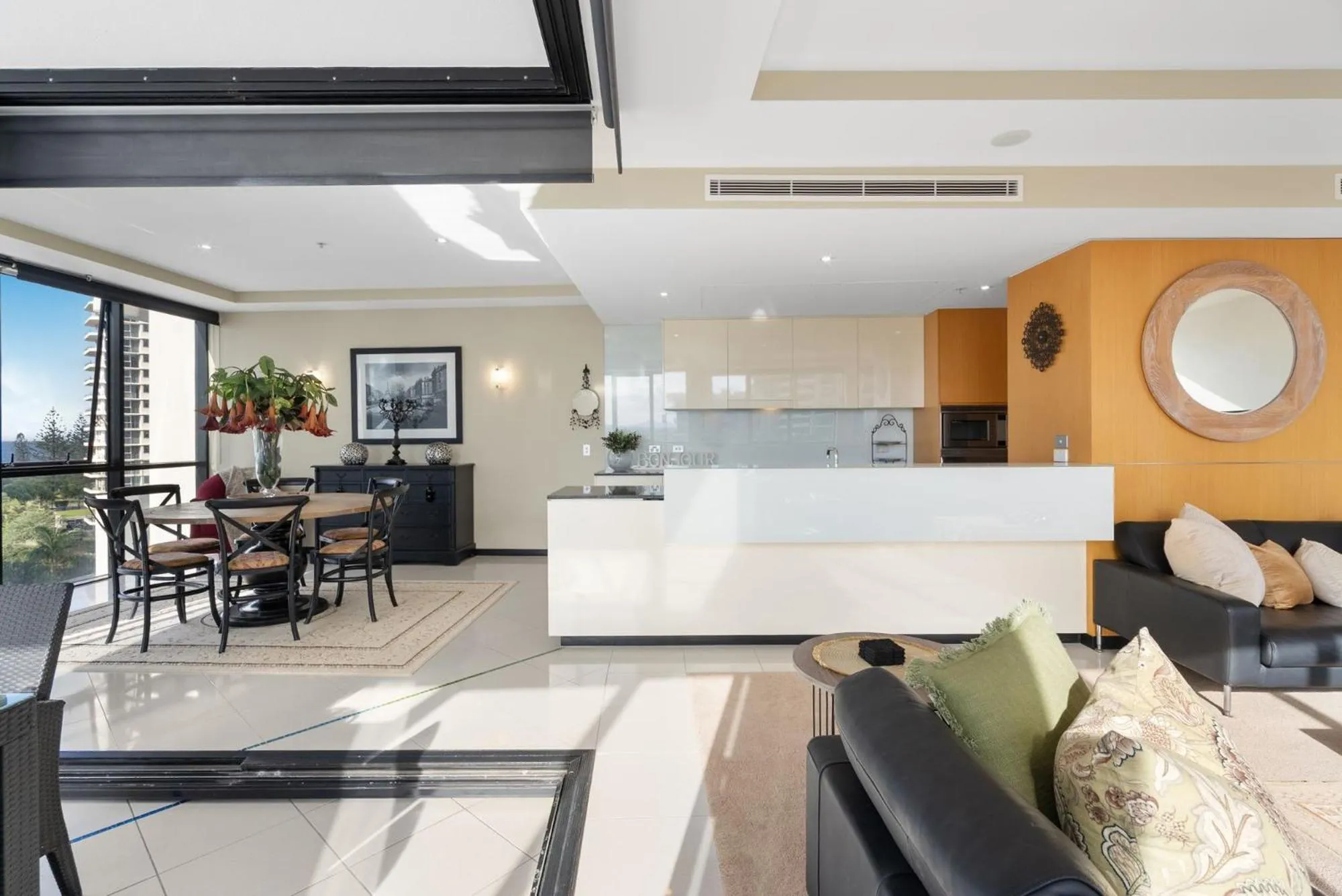 Kitchen or kitchenette in Aria Apartments