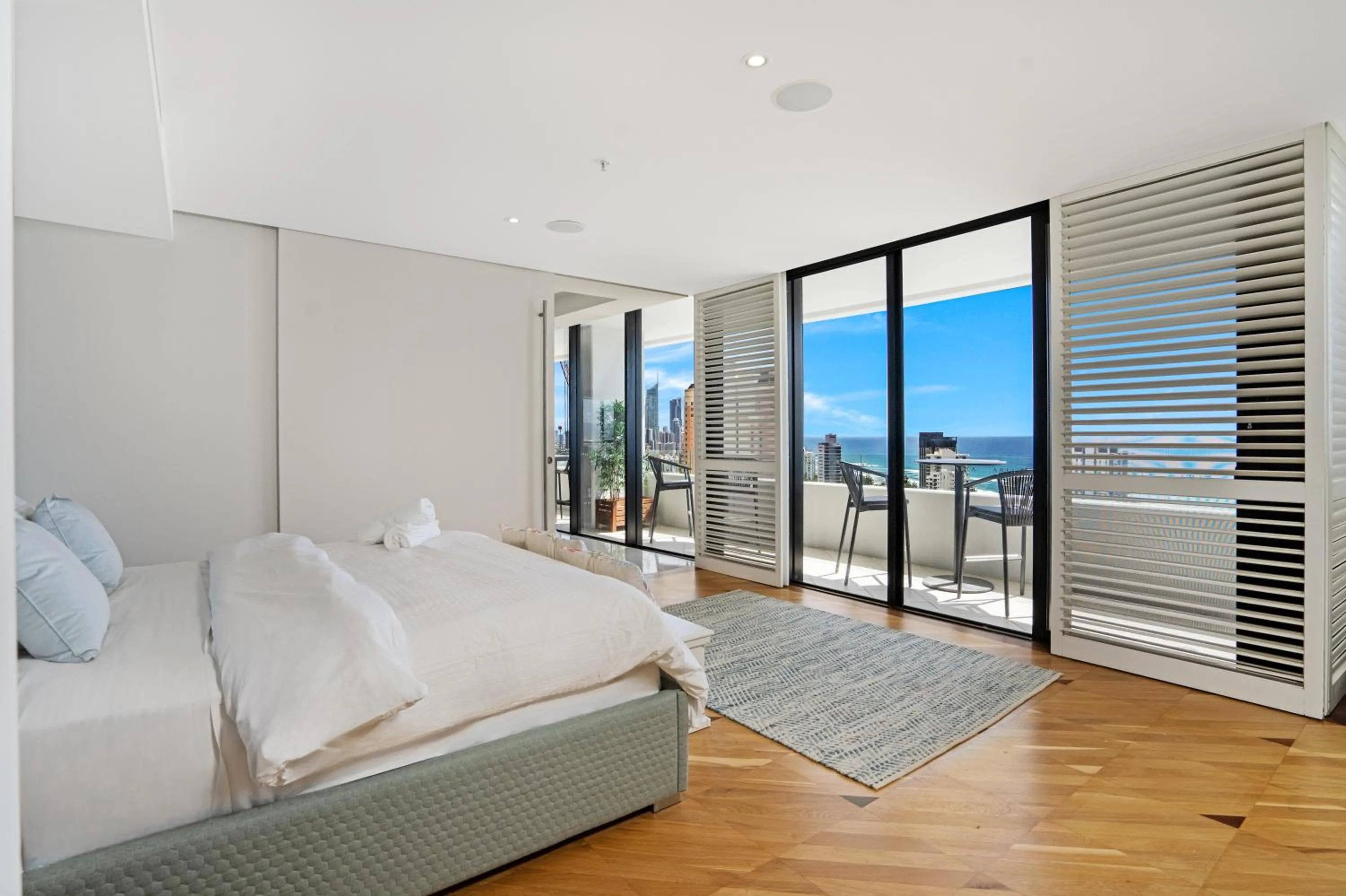 Balcony/Terrace, Bed in Aria Apartments