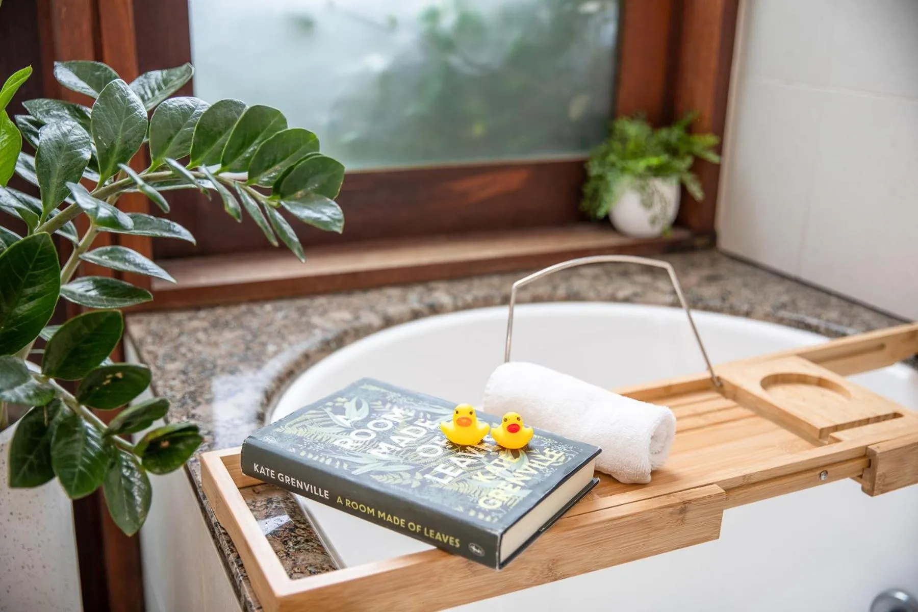 Bath in Beach Suites