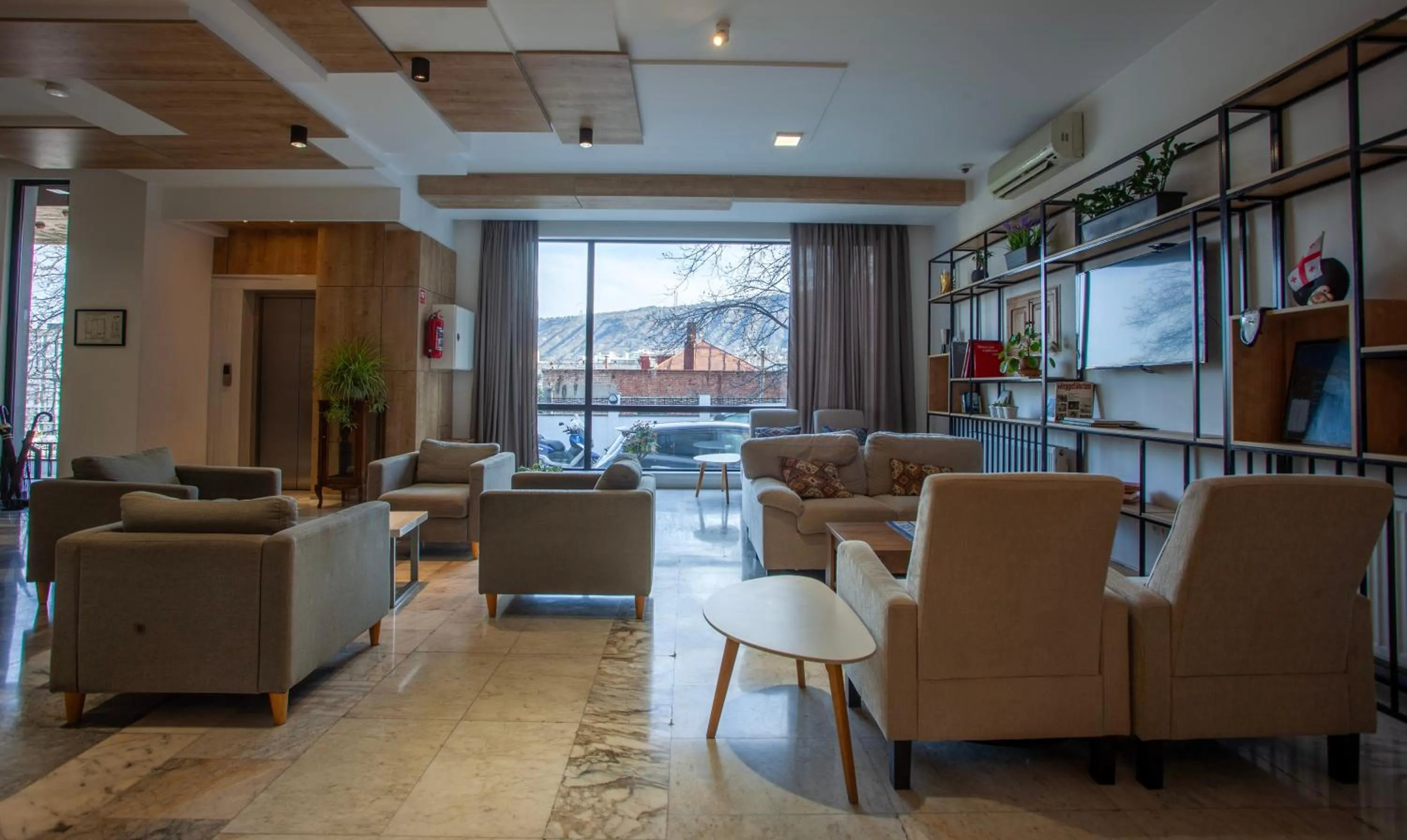 Lobby or reception in Alliance Hotel