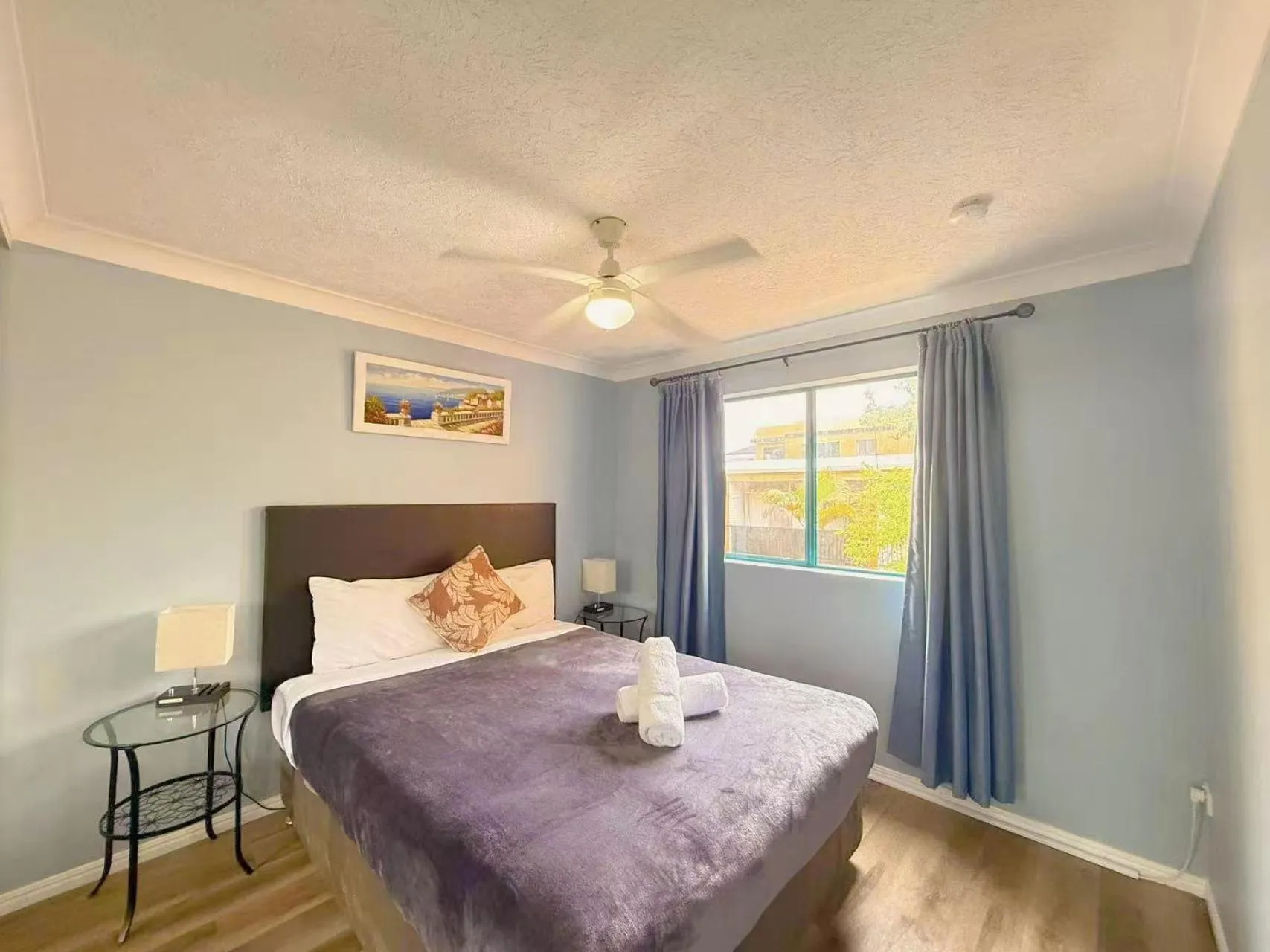 Bedroom, Bed in Karana Palms Resort