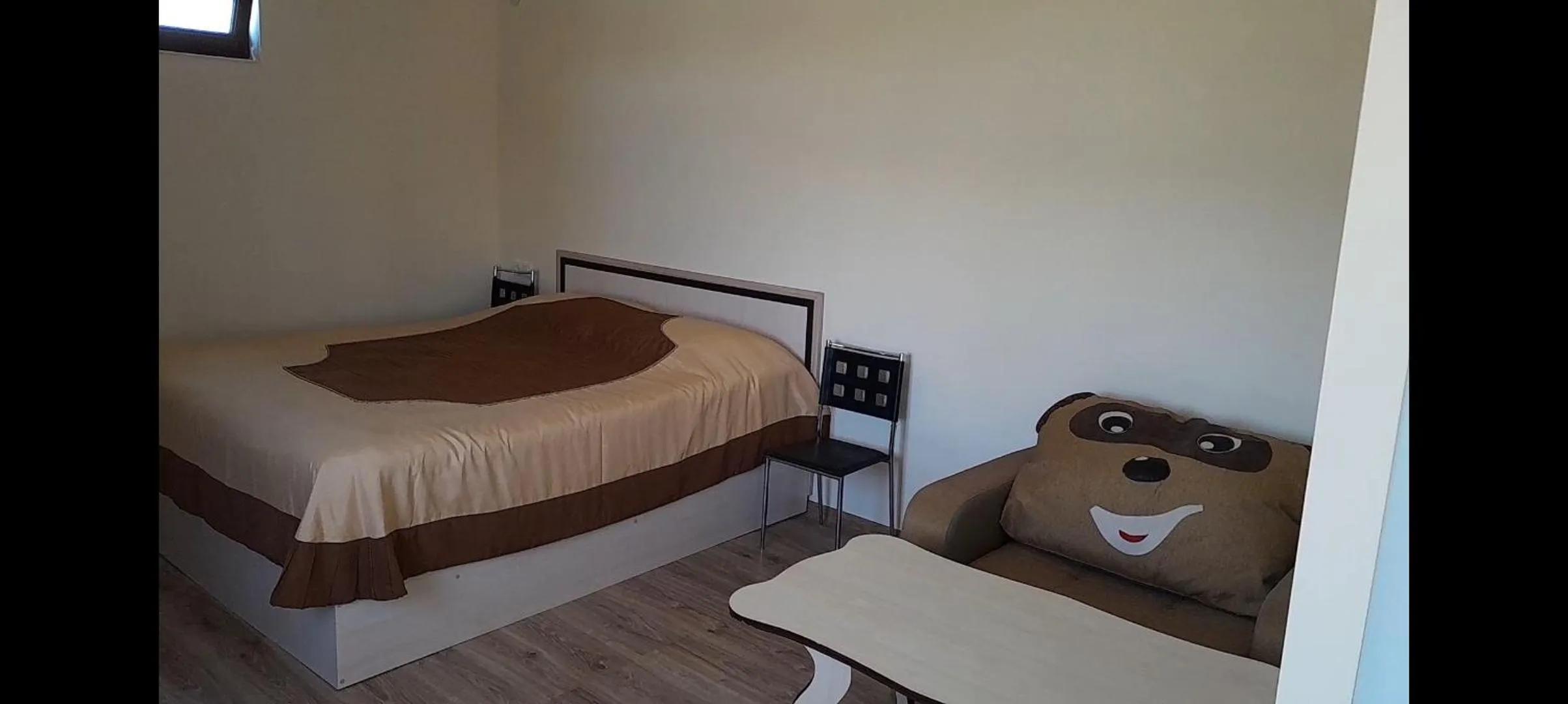 Bedroom, Bed in Armenia VanSevan Hotel