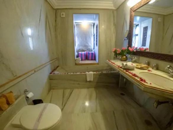 Bathroom in Hotel Udai Kothi