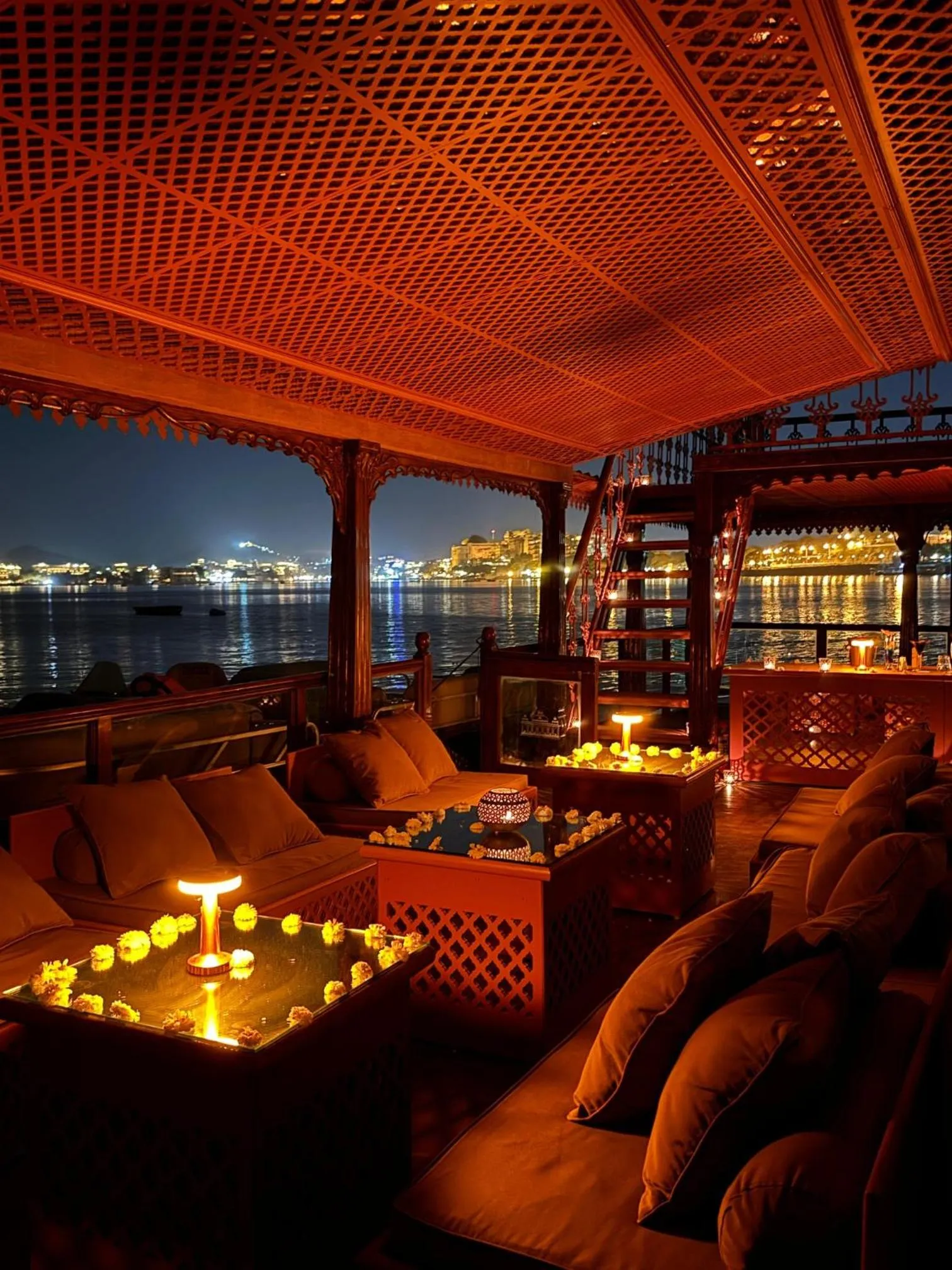 Night in Hotel Udai Kothi