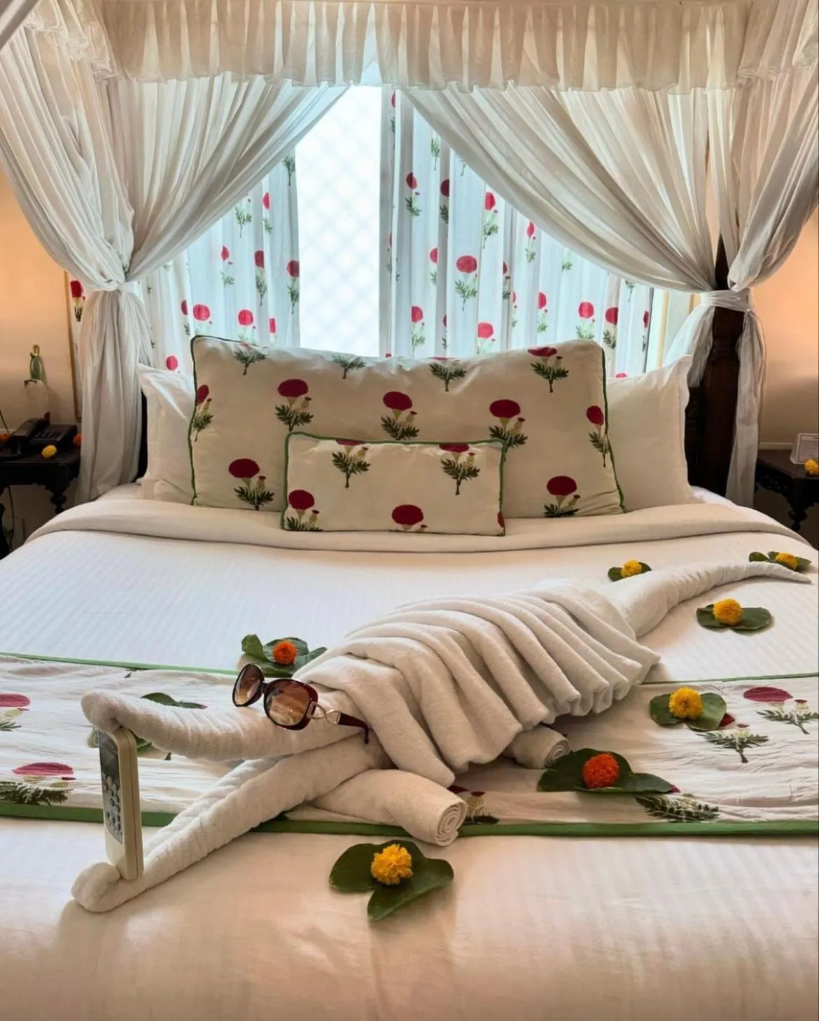 Bedroom, Bed in Hotel Udai Kothi