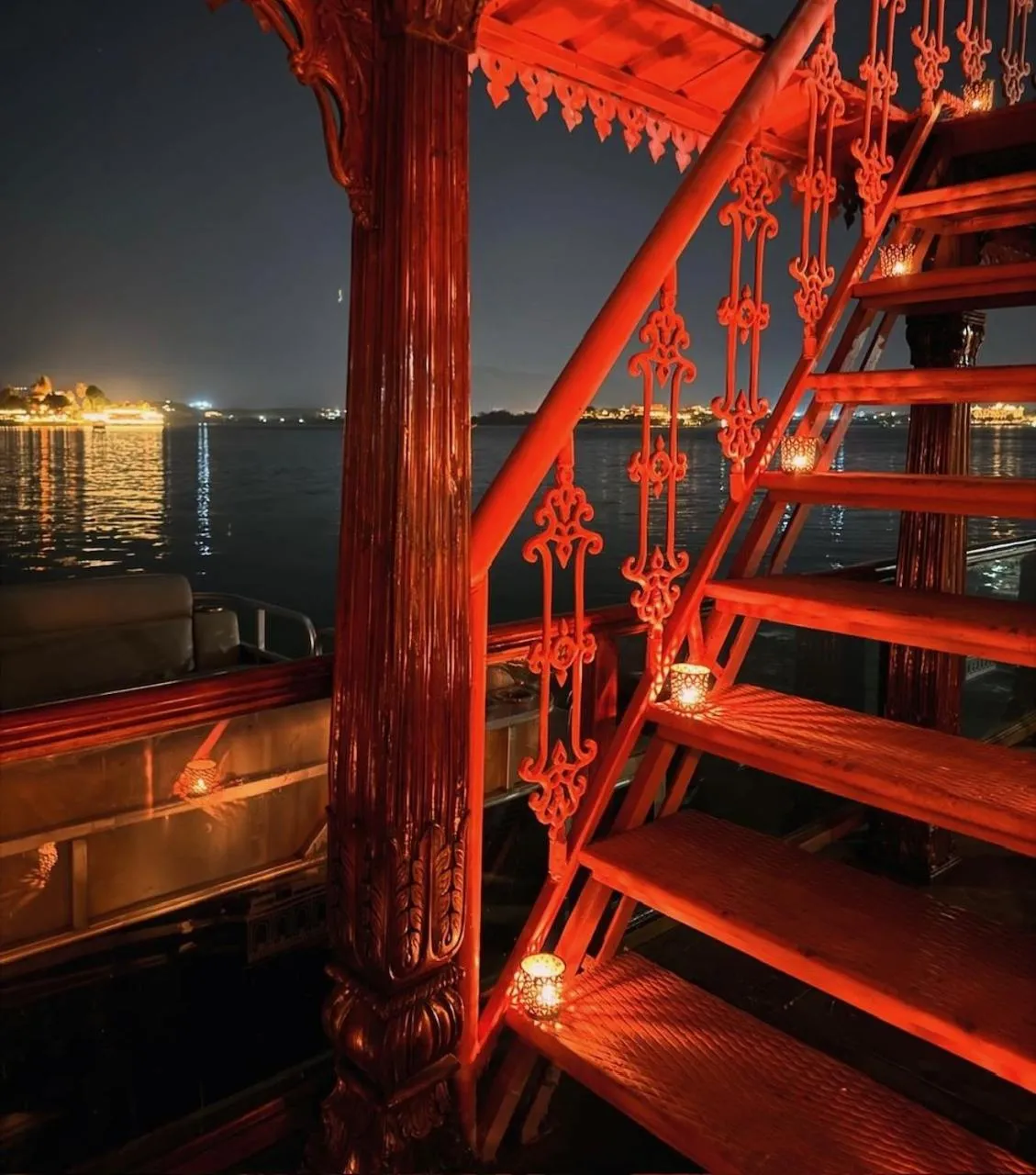 Night in Hotel Udai Kothi