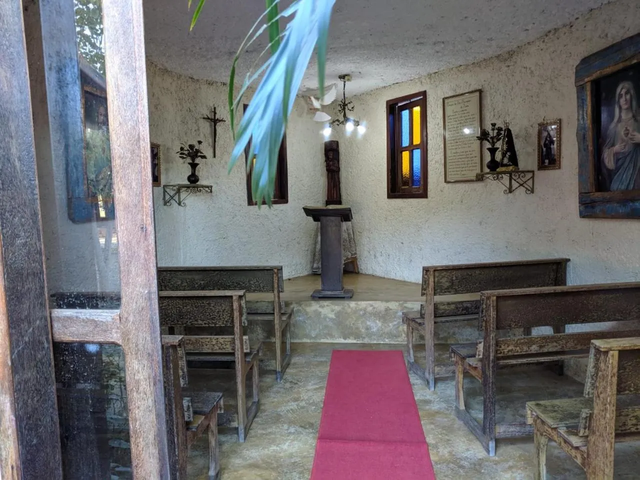 Seating area in Pousada Canto do Rio