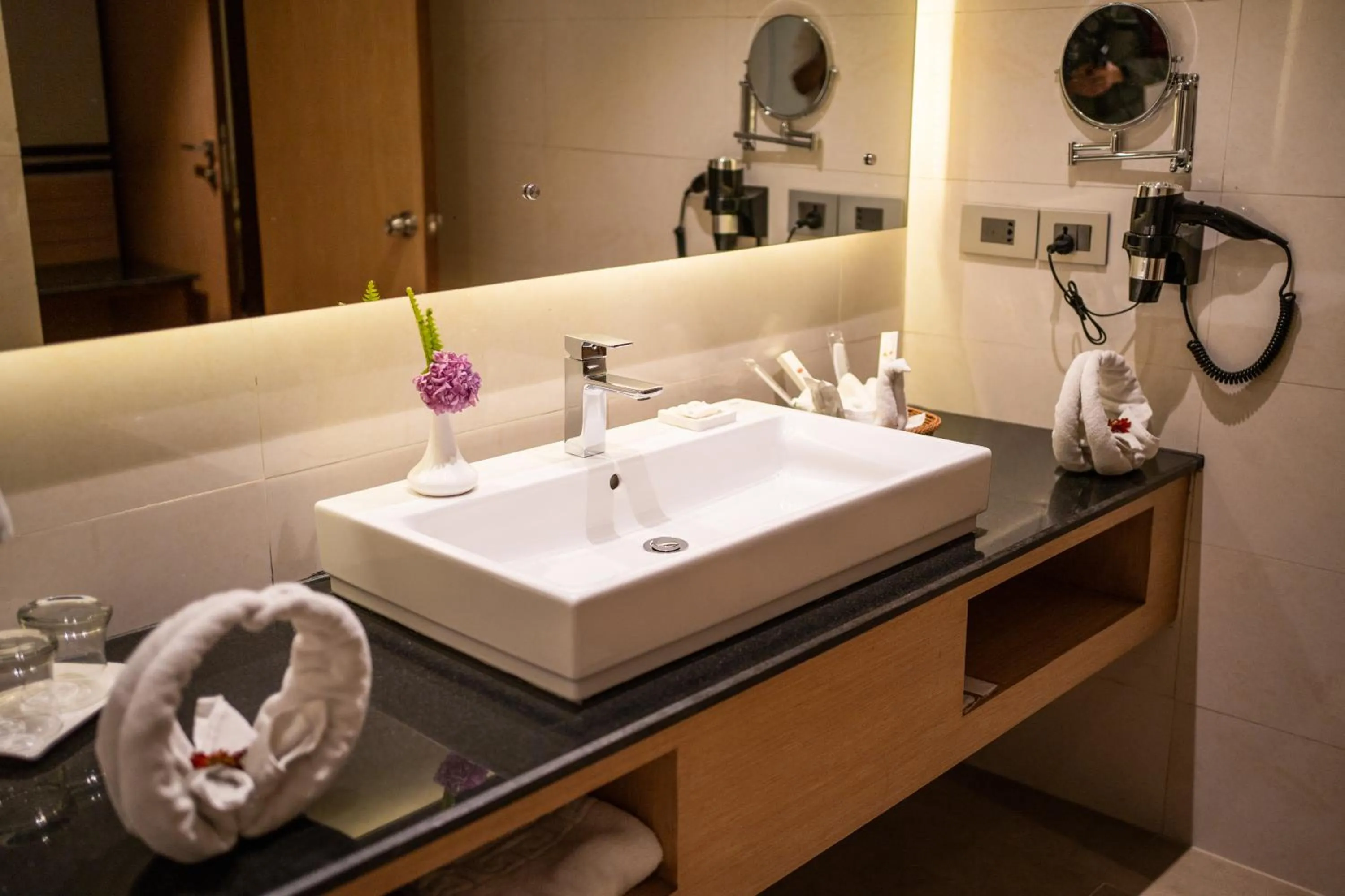 Bathroom in Hotel Pokhara Grande