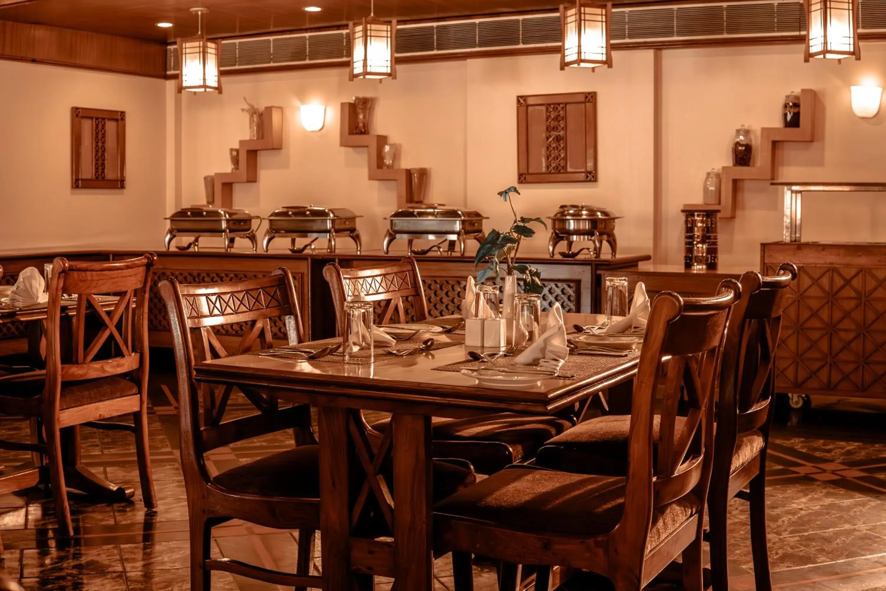 Restaurant/places to eat in Hotel Pokhara Grande Restaurant/places to eat in Hotel Pokhara Grande