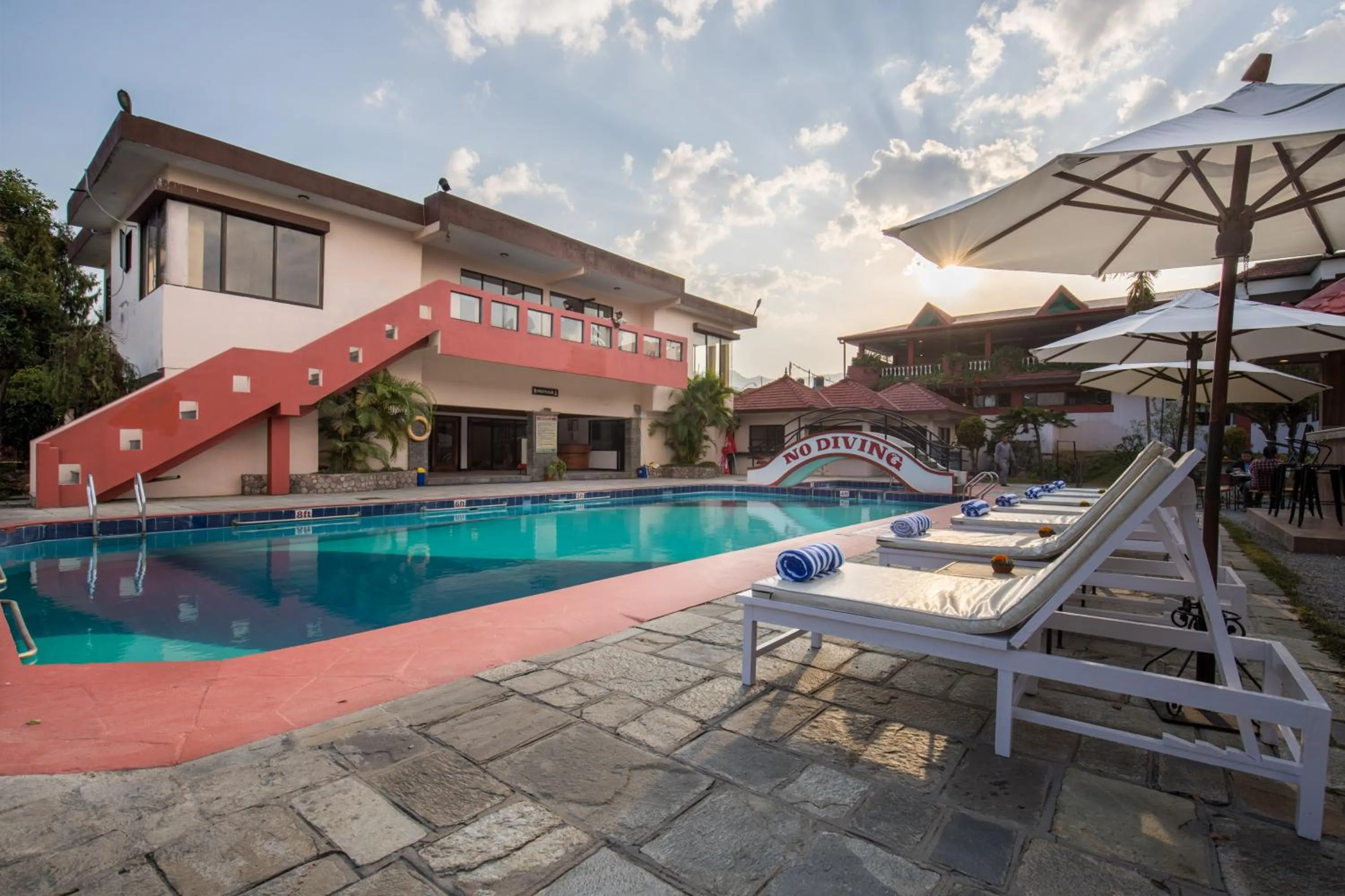 Swimming pool in Hotel Pokhara Grande