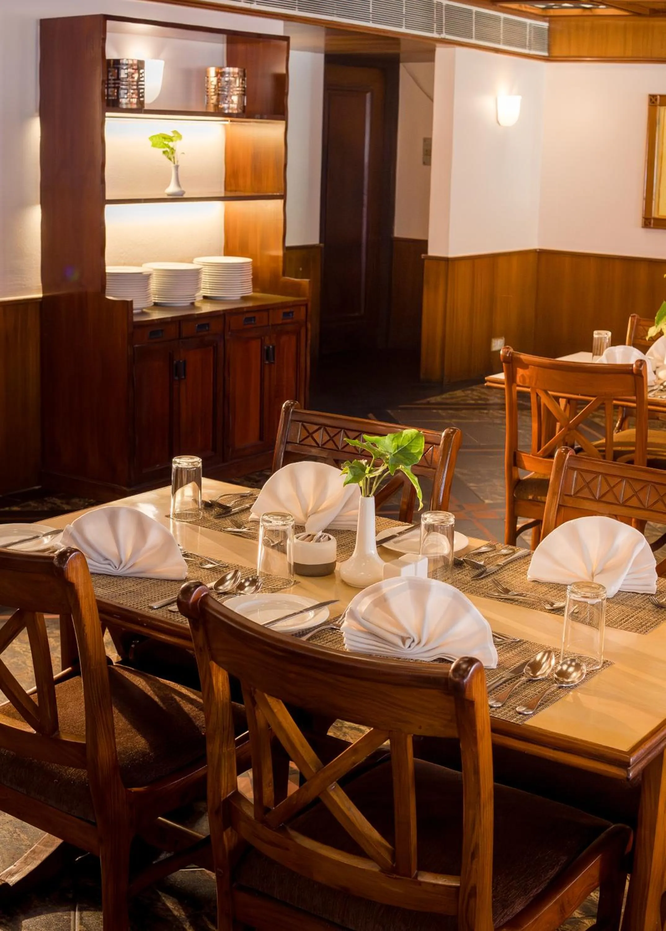 Restaurant/places to eat in Hotel Pokhara Grande