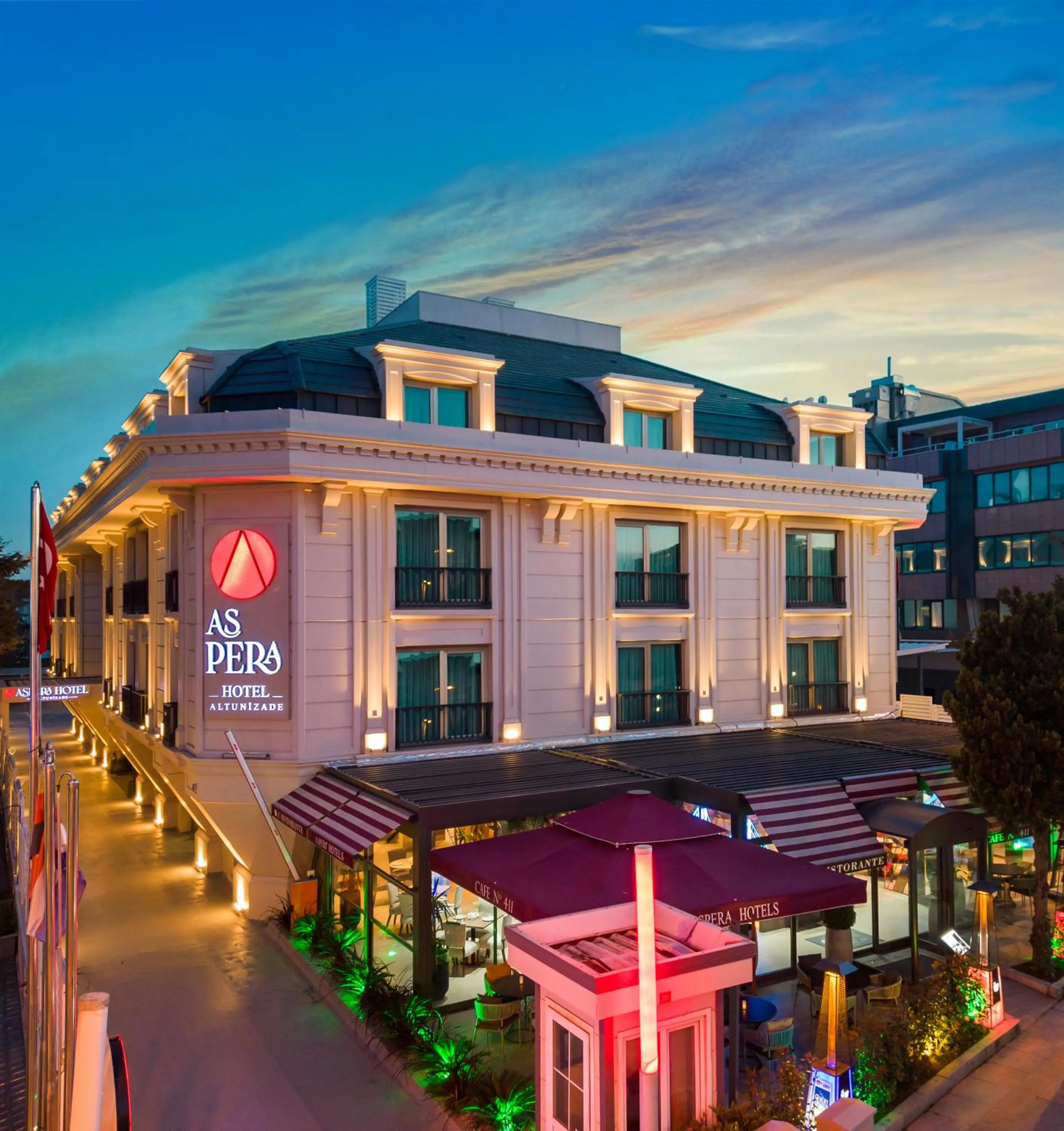 Property building in Aspera Hotel Altunizade