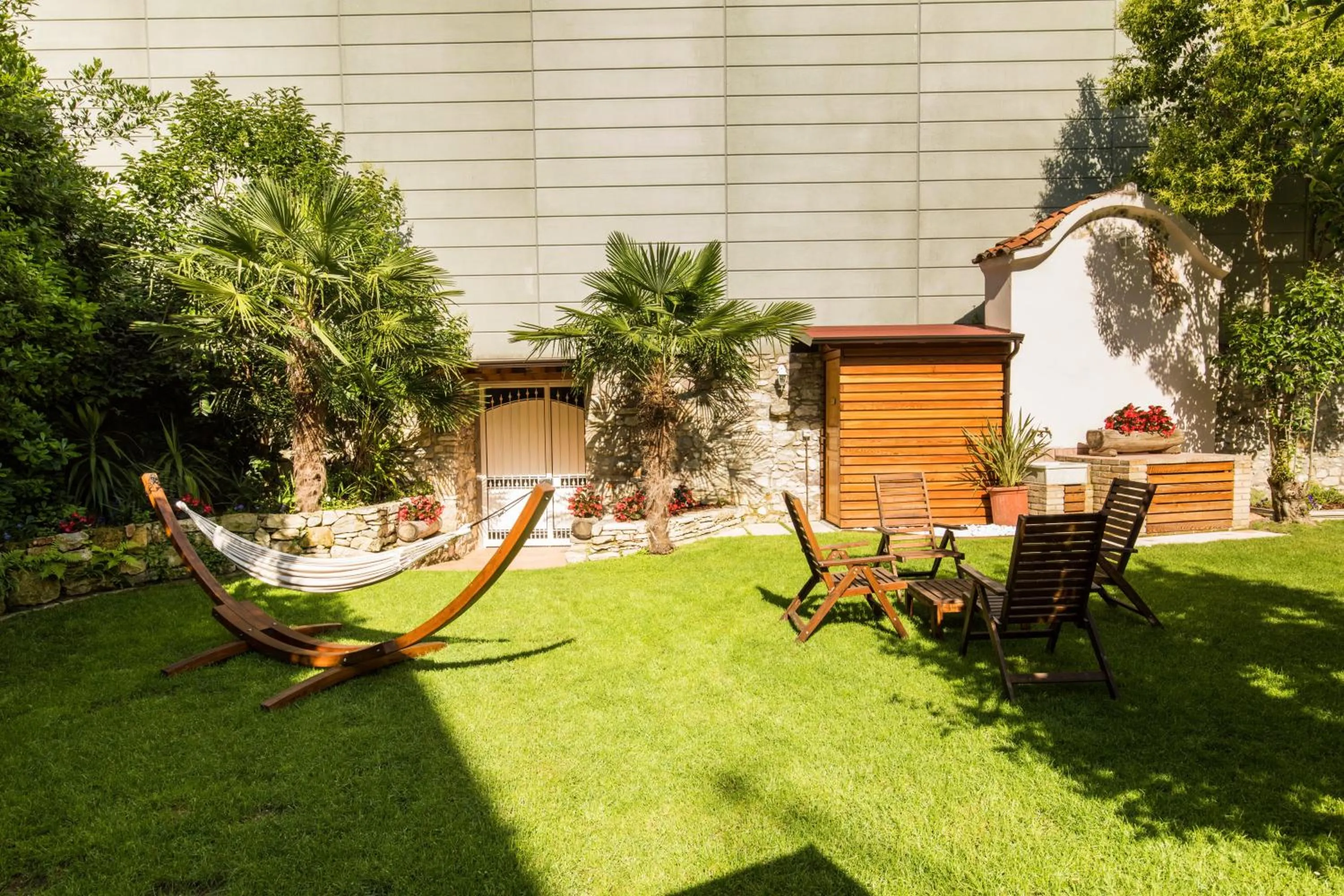 Swimming pool in Antiche Rive Holidays Apartments