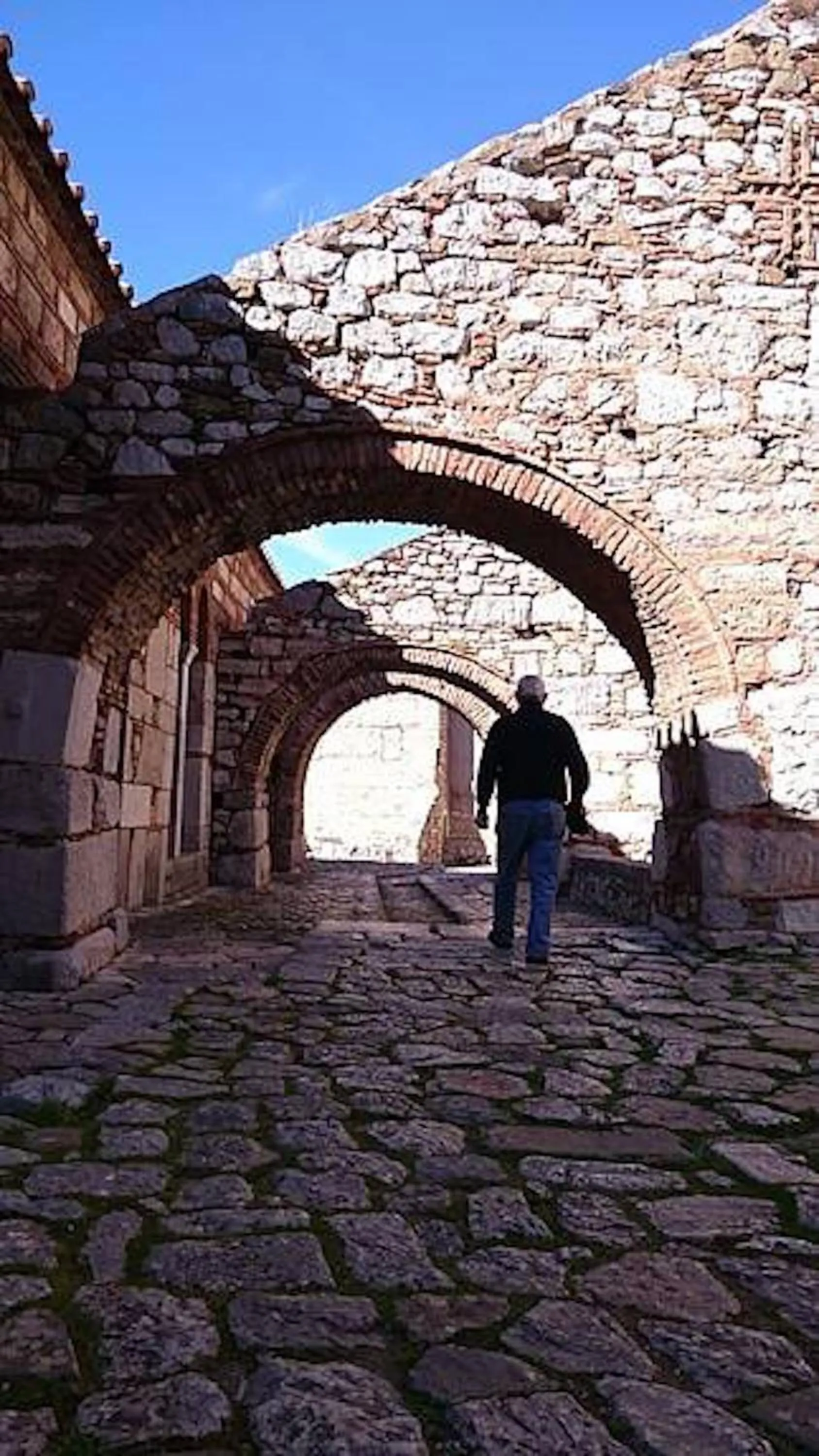 Entertainment in Helicon Muses Friendly Mountain B&B Guesthouse