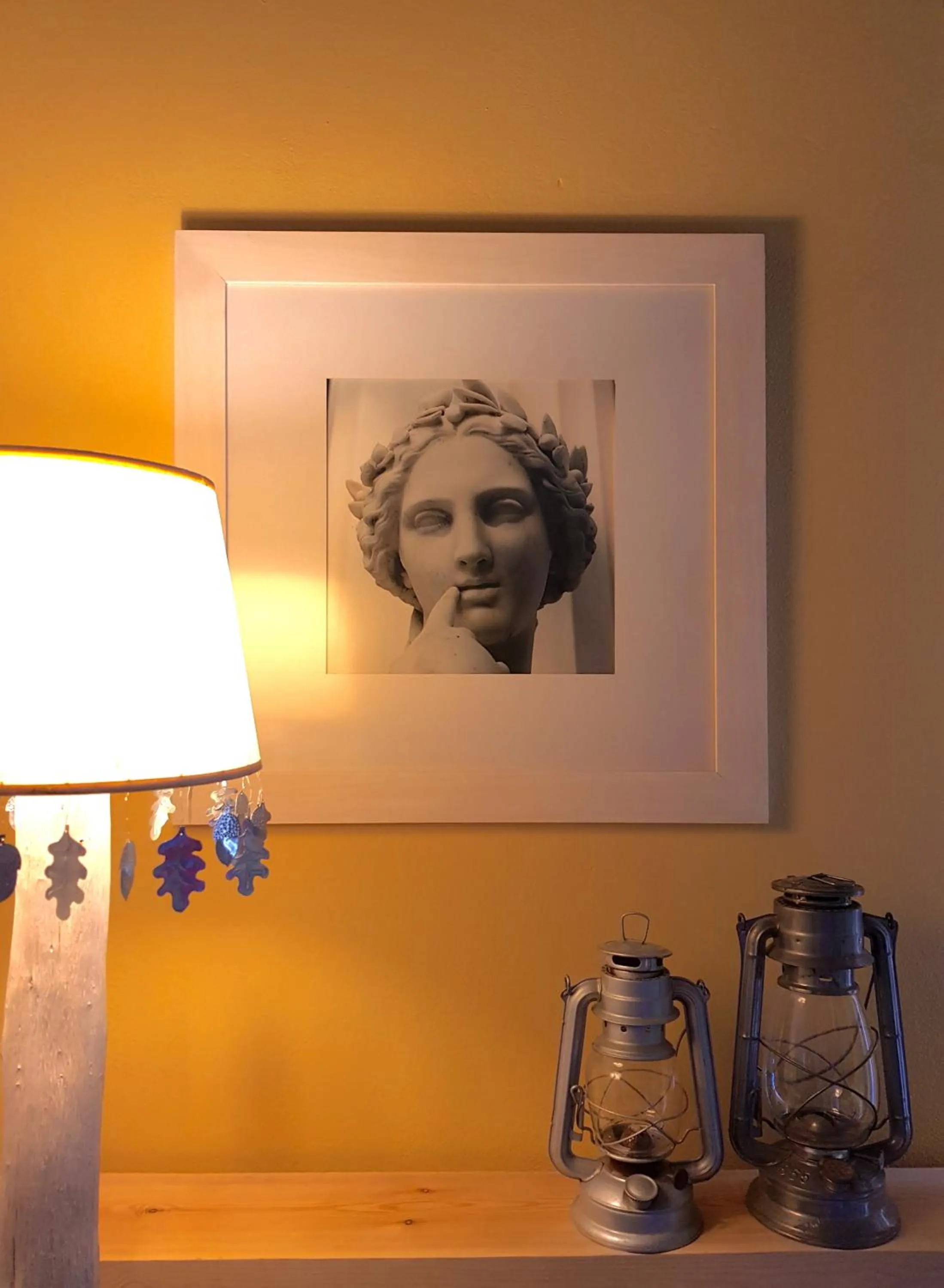 Decorative detail in Helicon Muses Friendly Mountain B&B Guesthouse