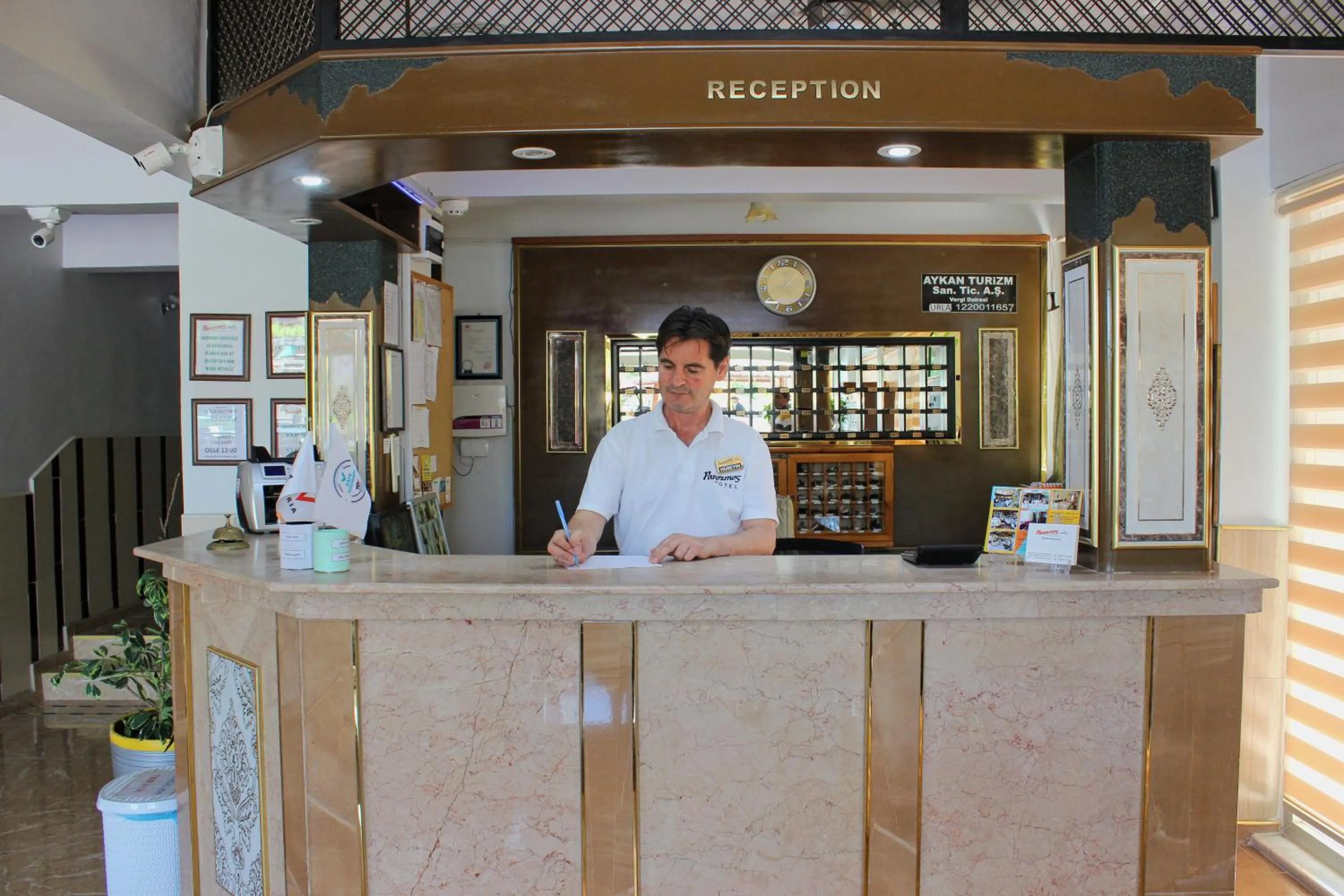 Lobby or reception in Panormos Hotel