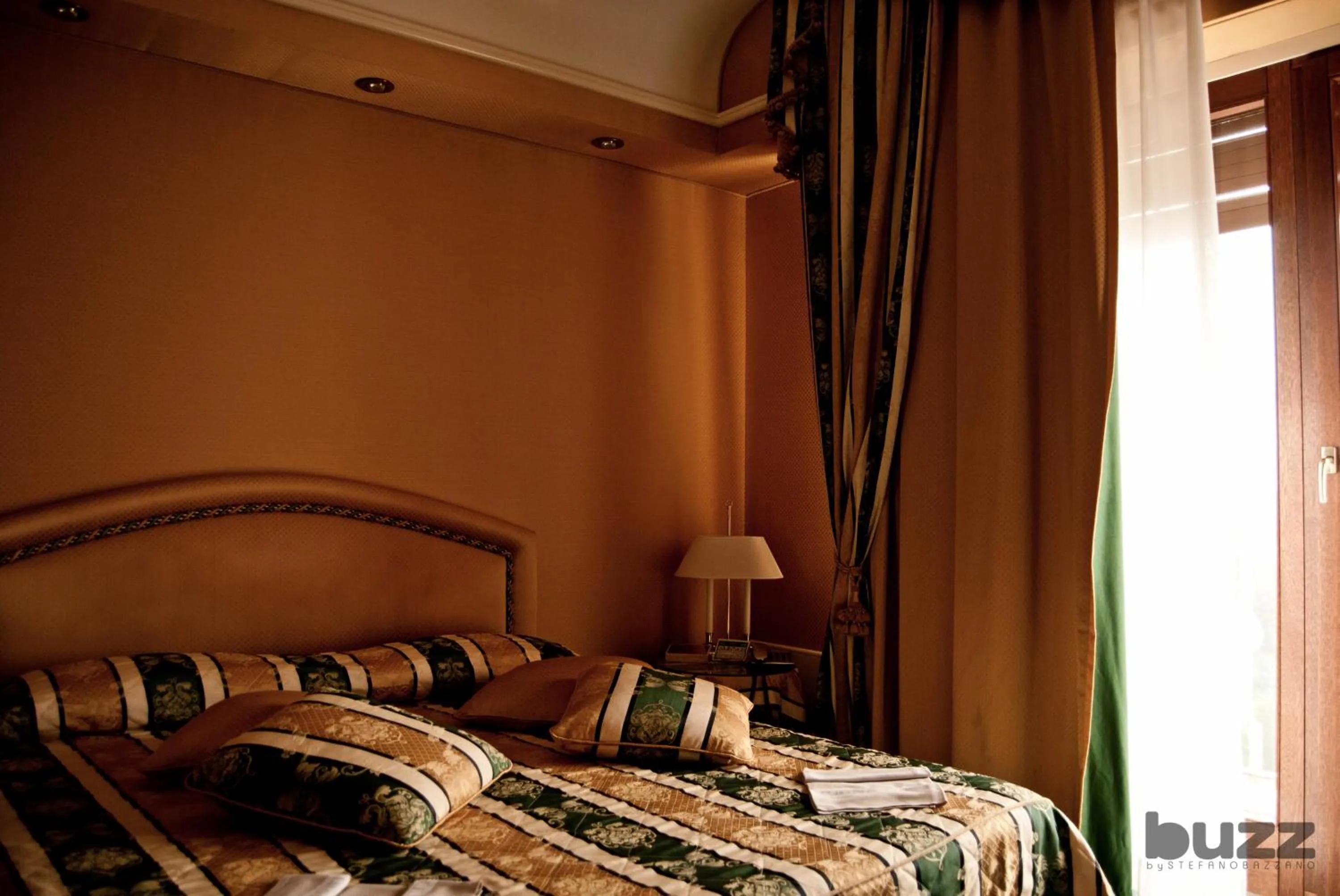 Day, Bed in 501 Hotel