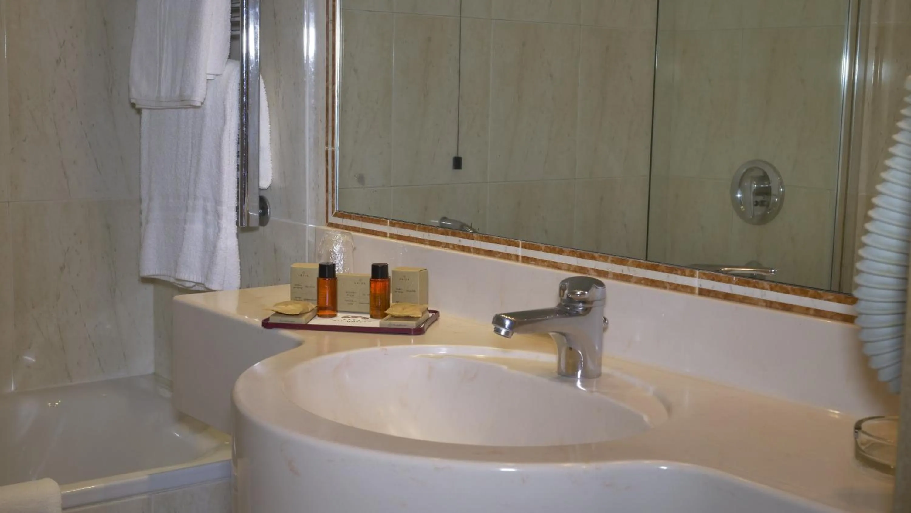 Bathroom in 501 Hotel