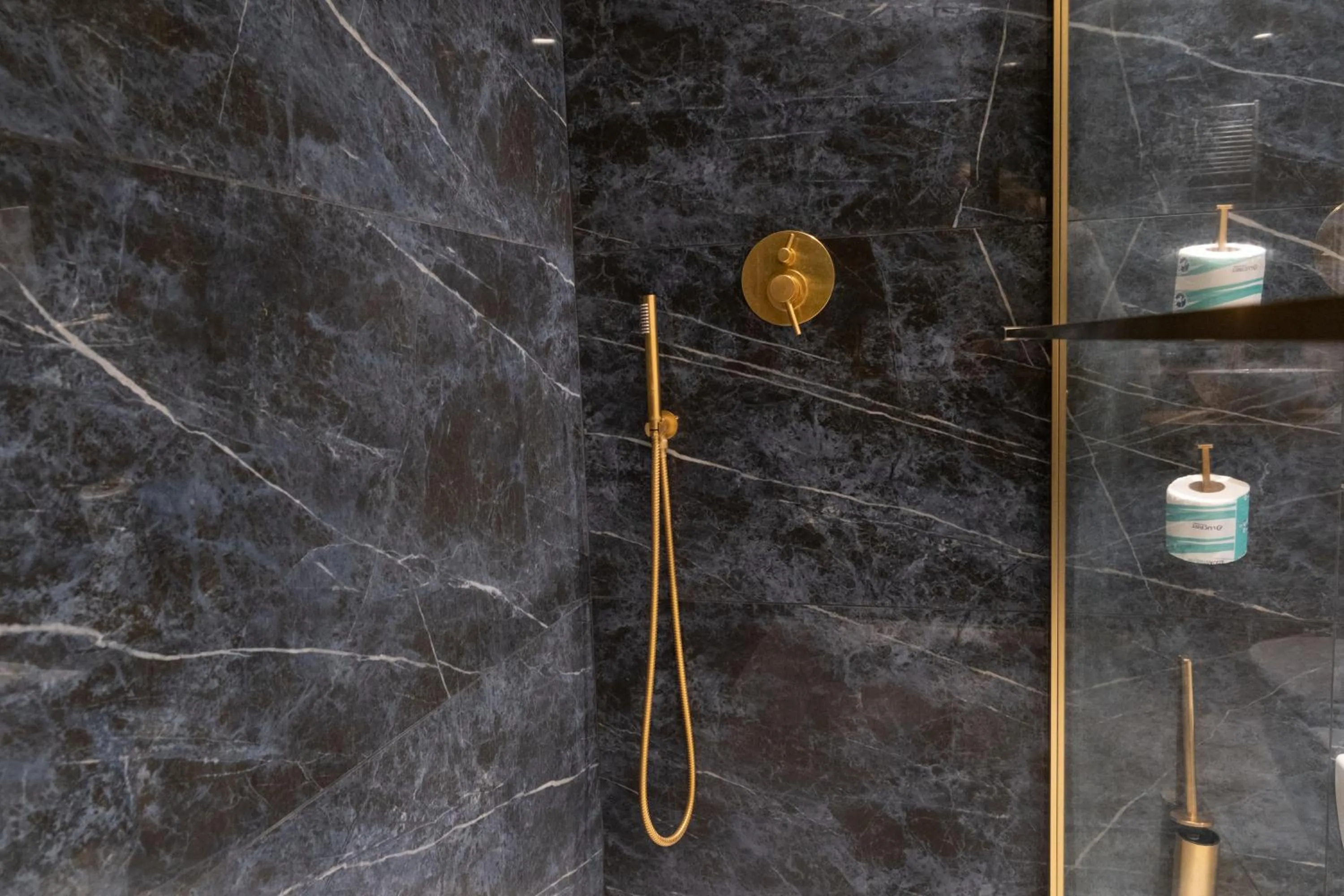 Bathroom in 501 Hotel