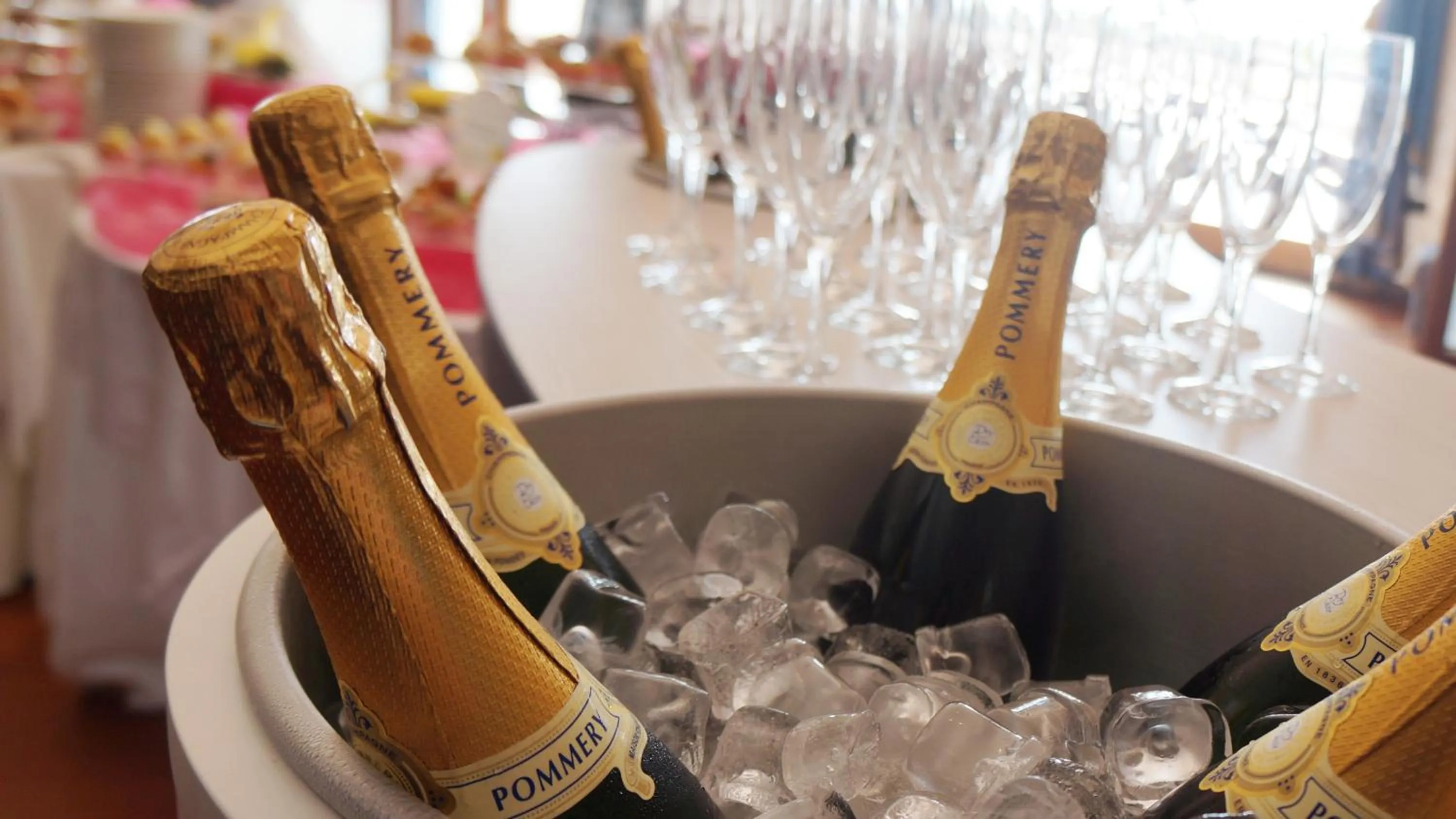 Alcoholic drinks in 501 Hotel