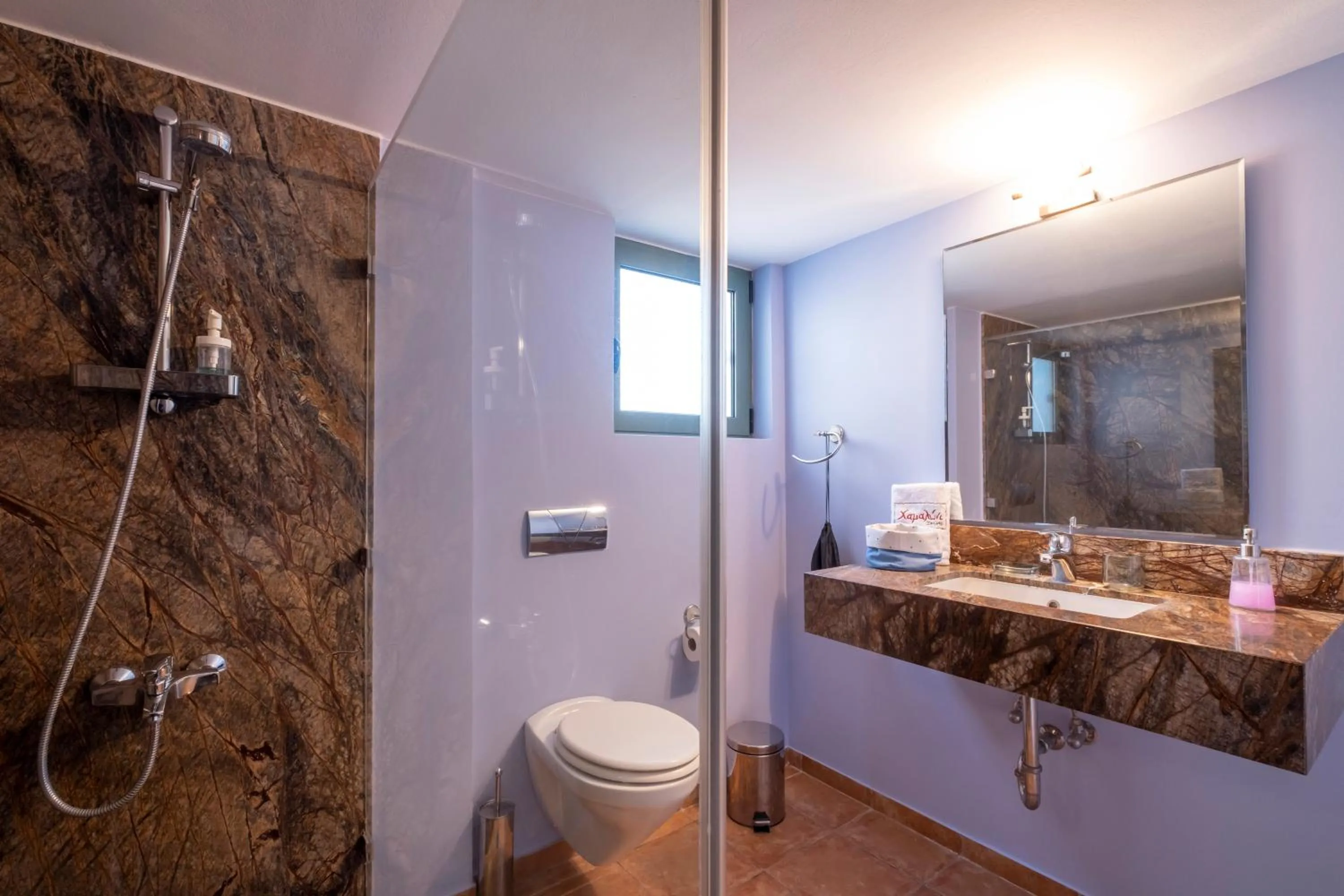 Bathroom in Chamaloni Cottages