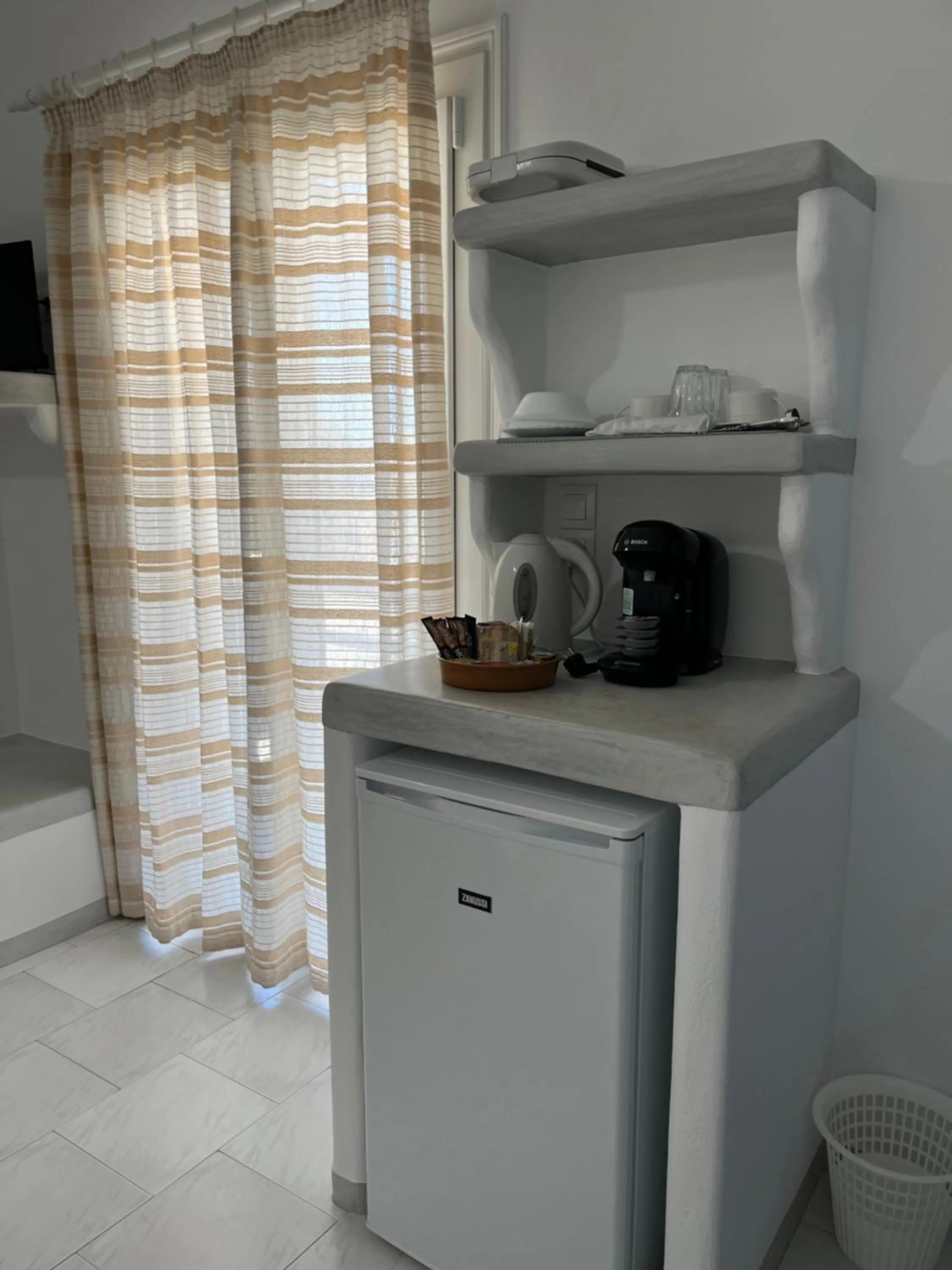 minibar in Captain Stavros Milos