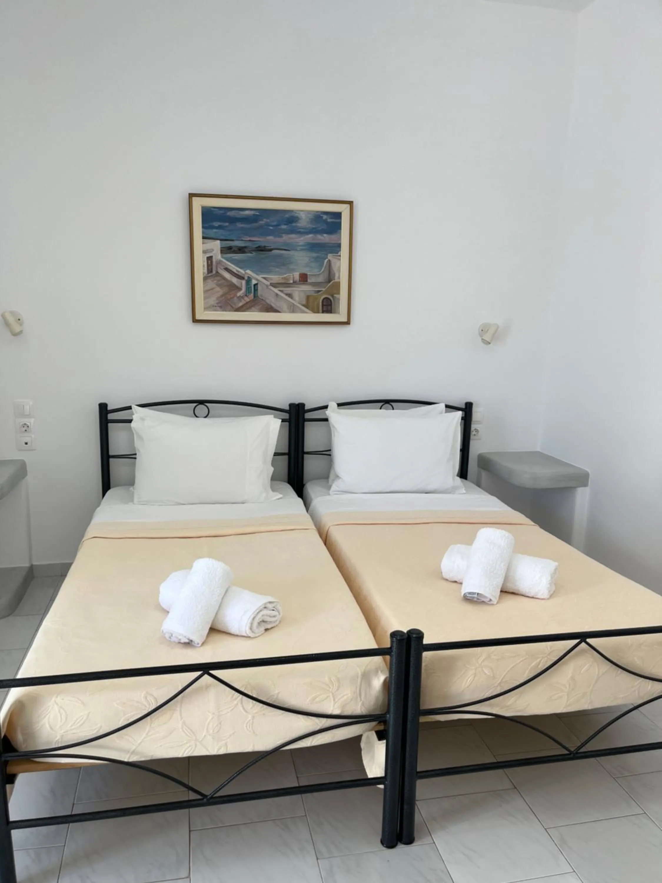 Bed in Captain Stavros Milos