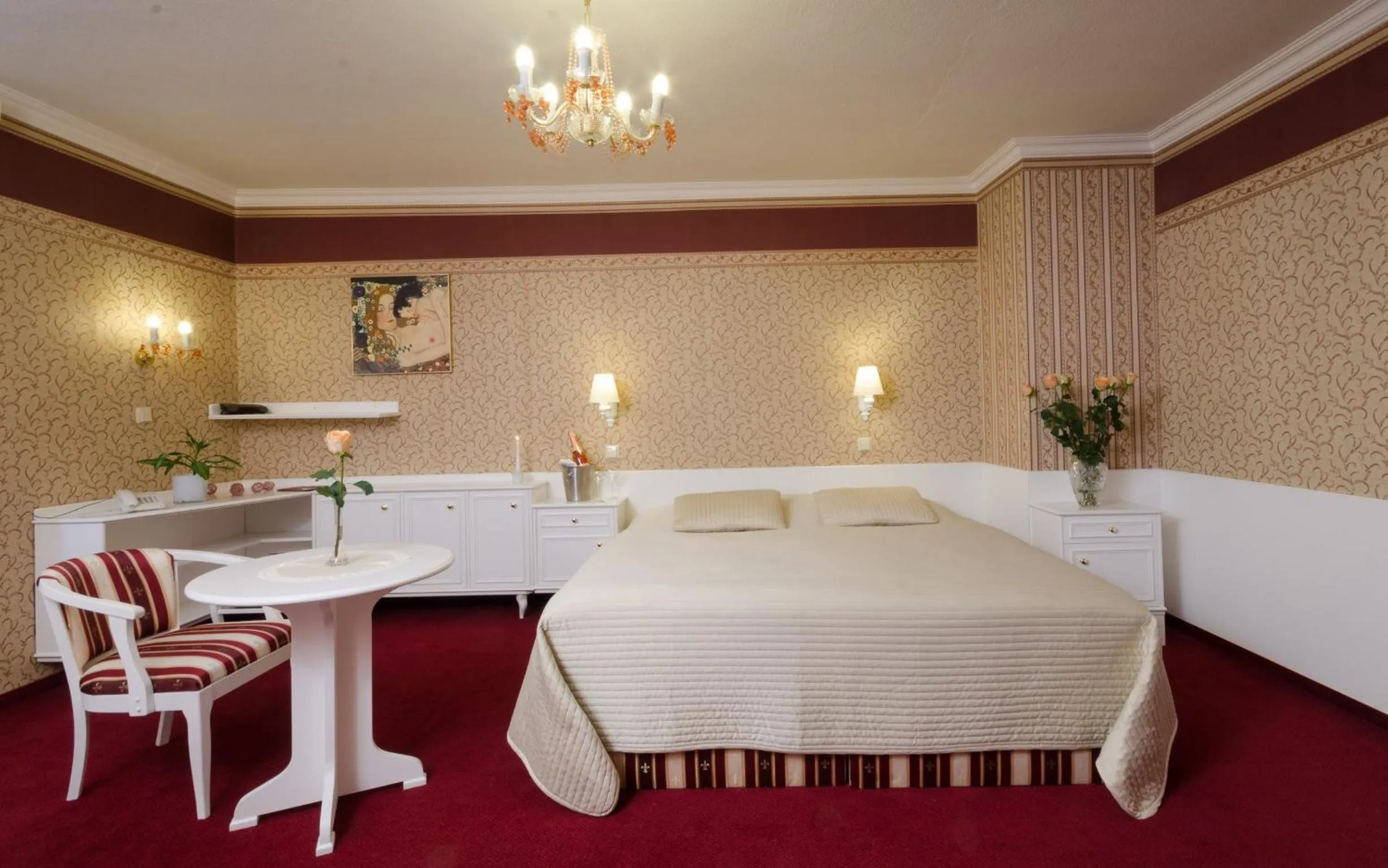 Bed in Hotel Ostrov