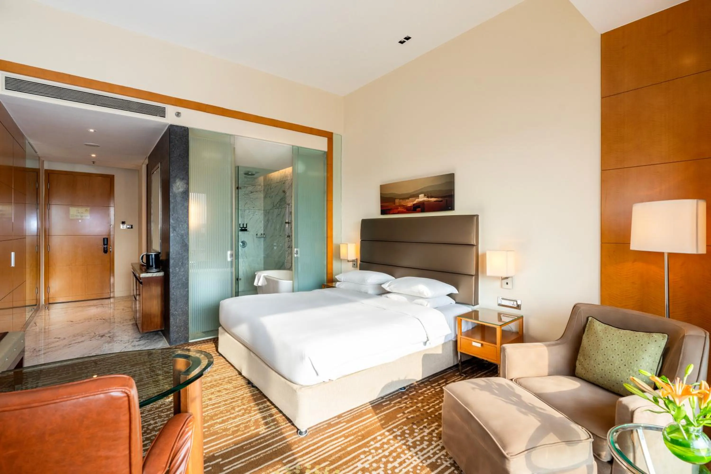 Bed in Hyatt Regency Pune Hotel & Residences