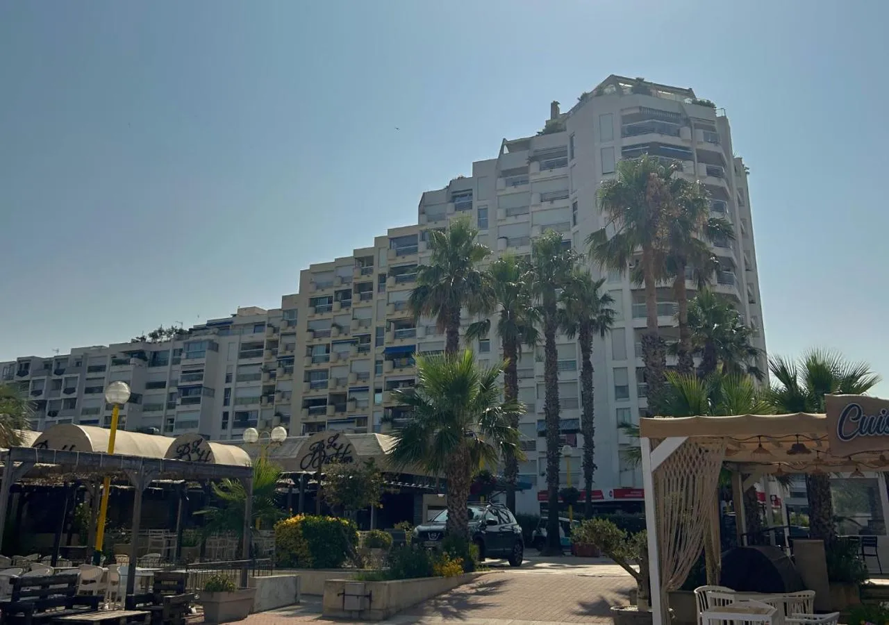 Off site in Hôtel Le Carnon