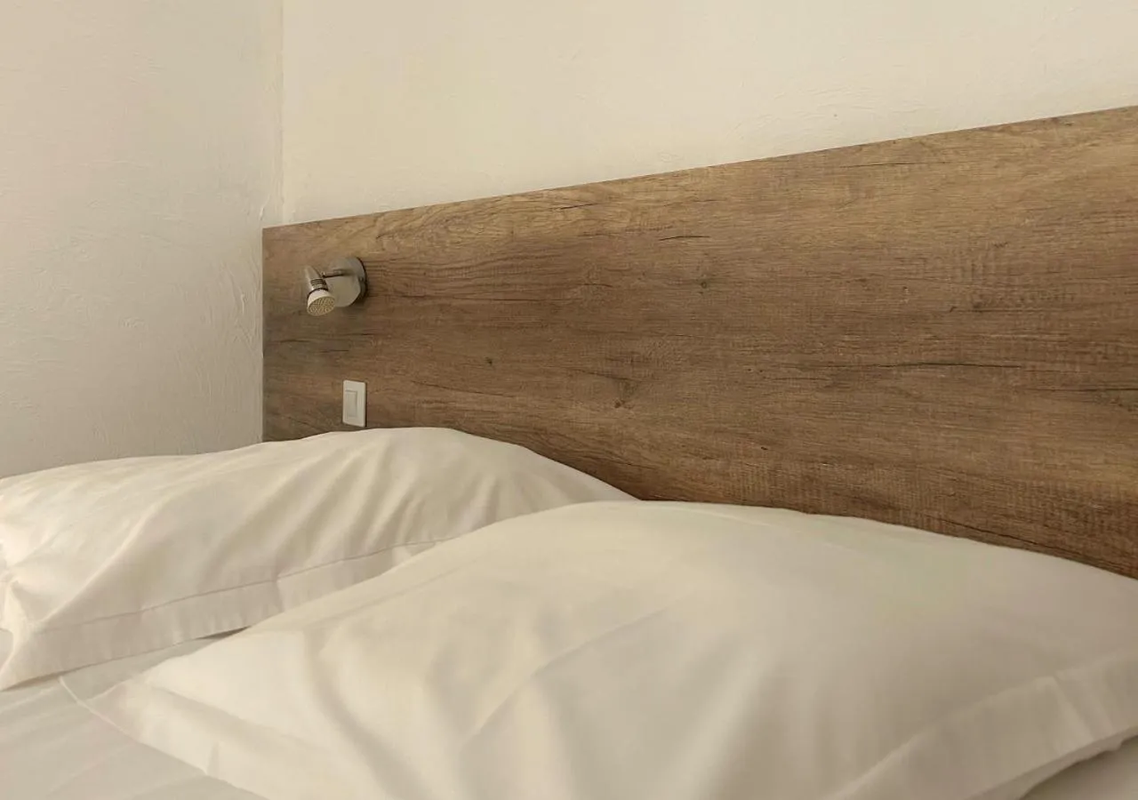 Bedroom, Bed in Hôtel Le Carnon