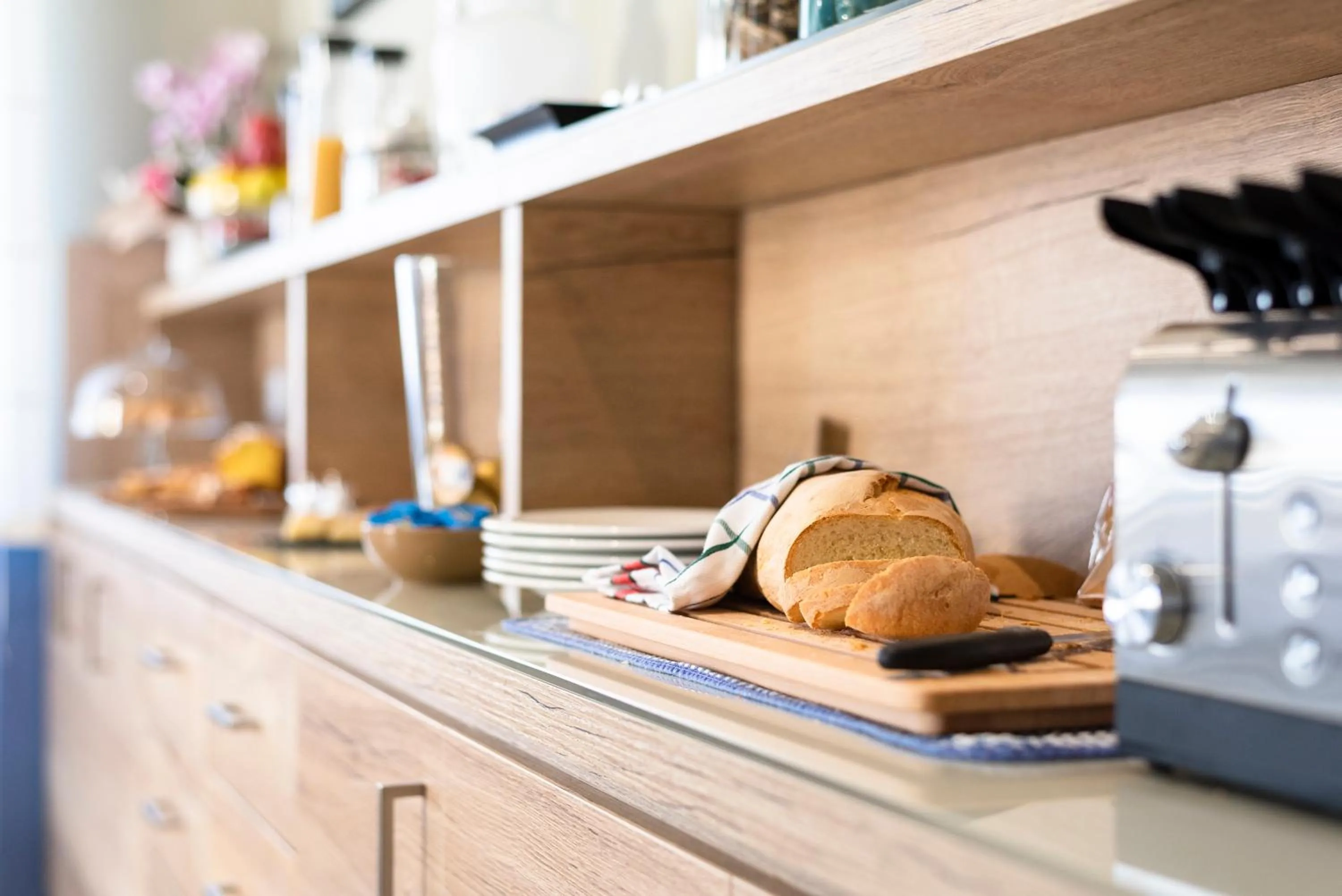 Breakfast in MARCONI 1935