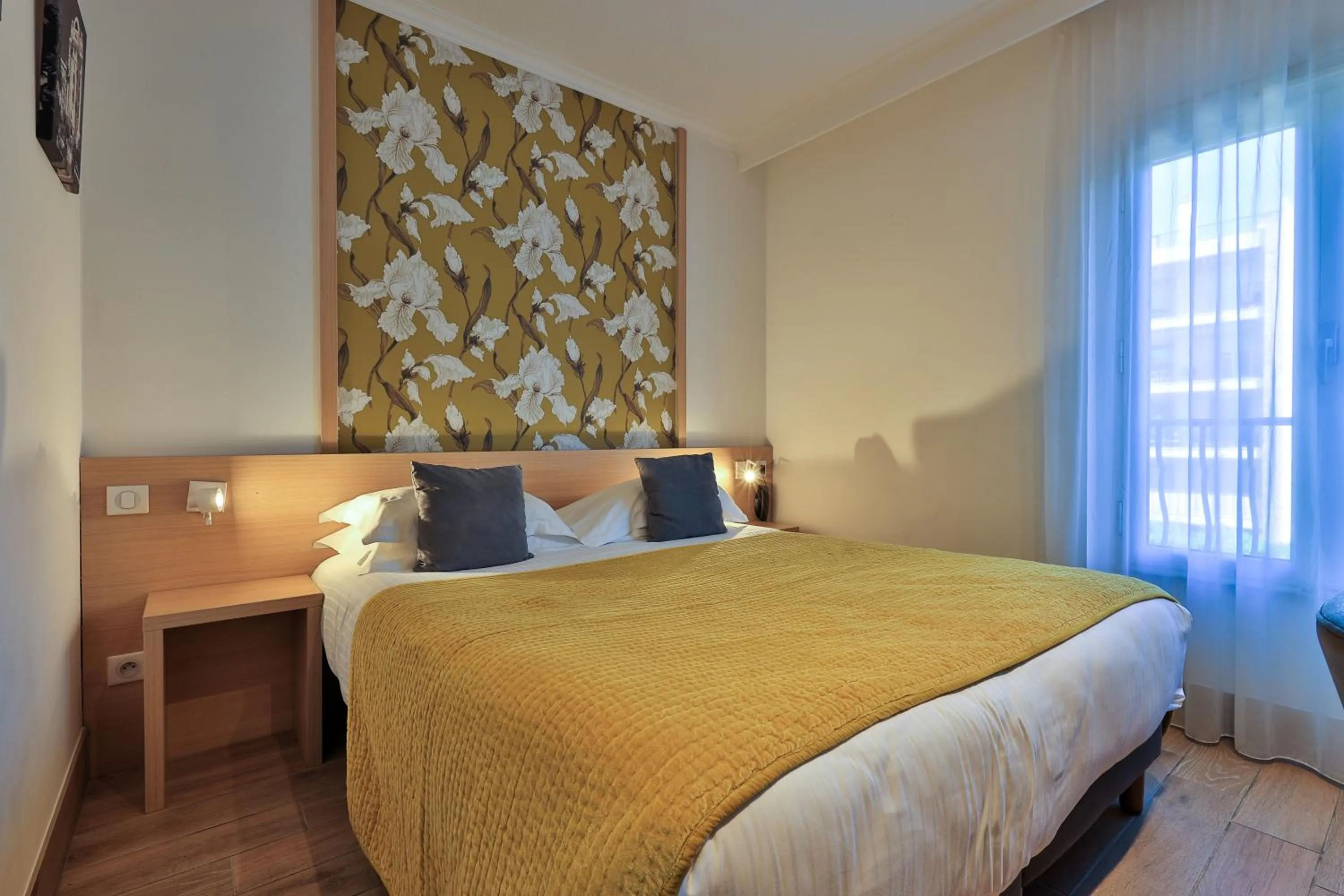 Bedroom, Bed in Le Petit Prince