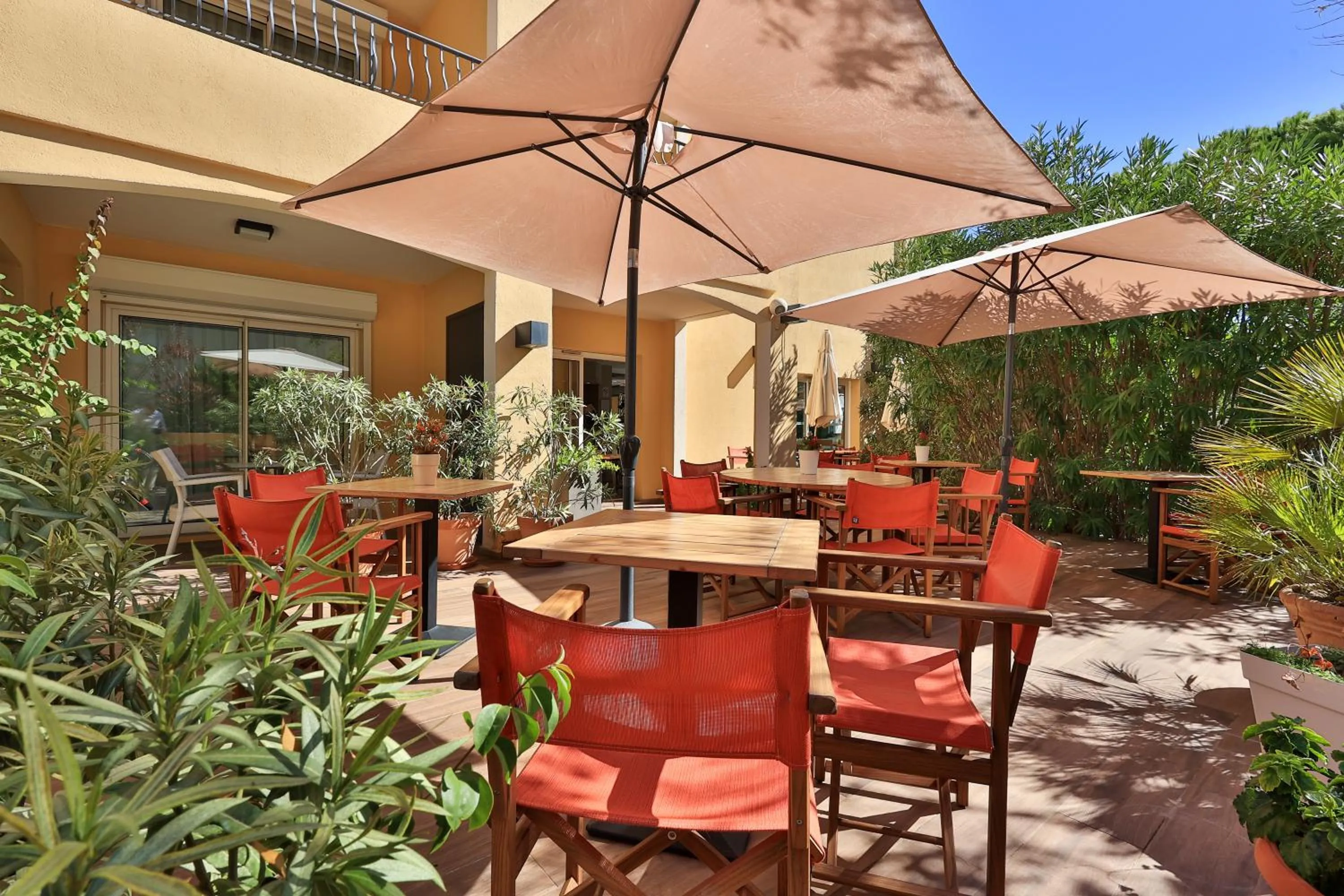 Patio in Le Petit Prince