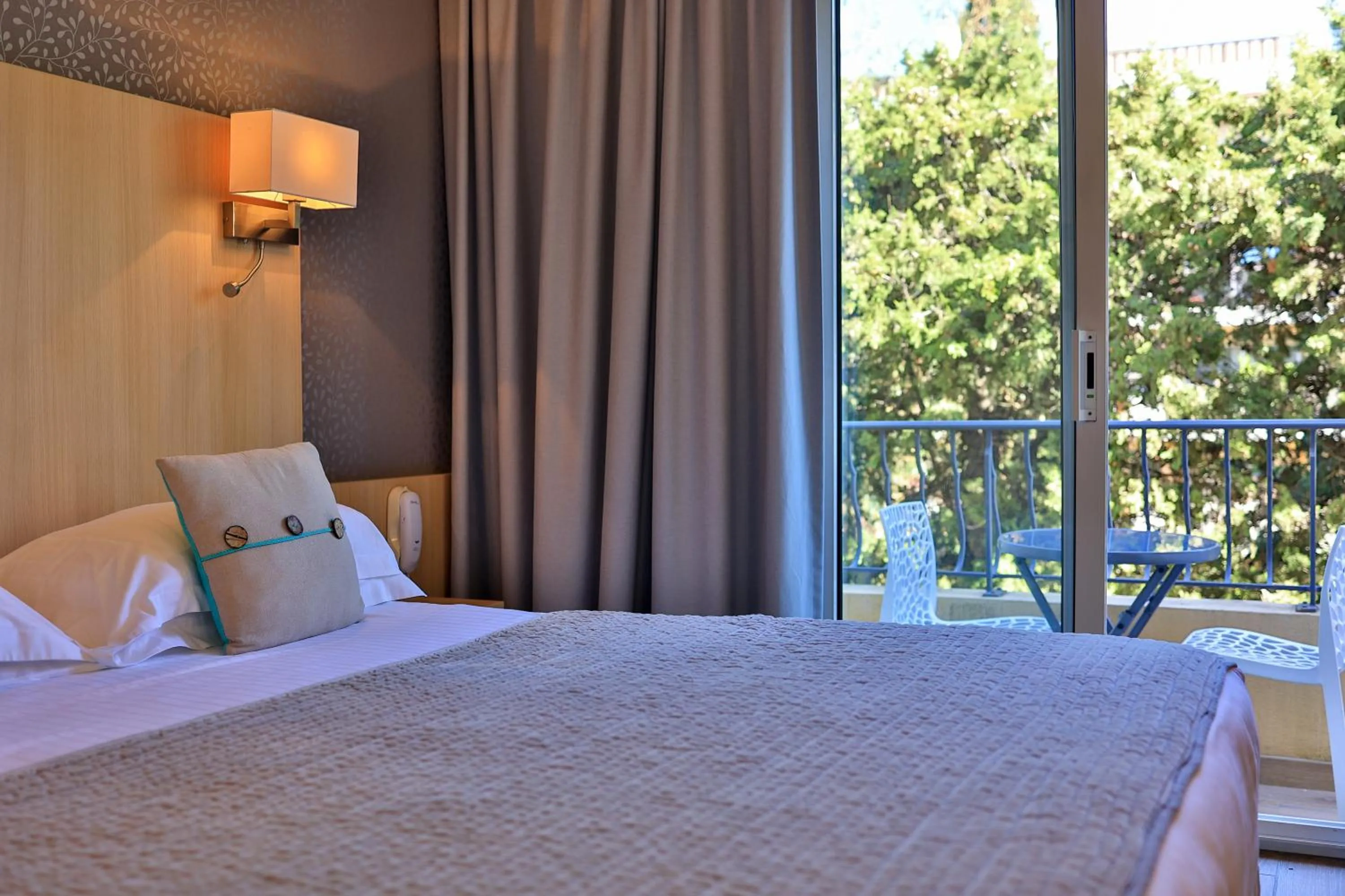 View (from property/room), Bed in Le Petit Prince