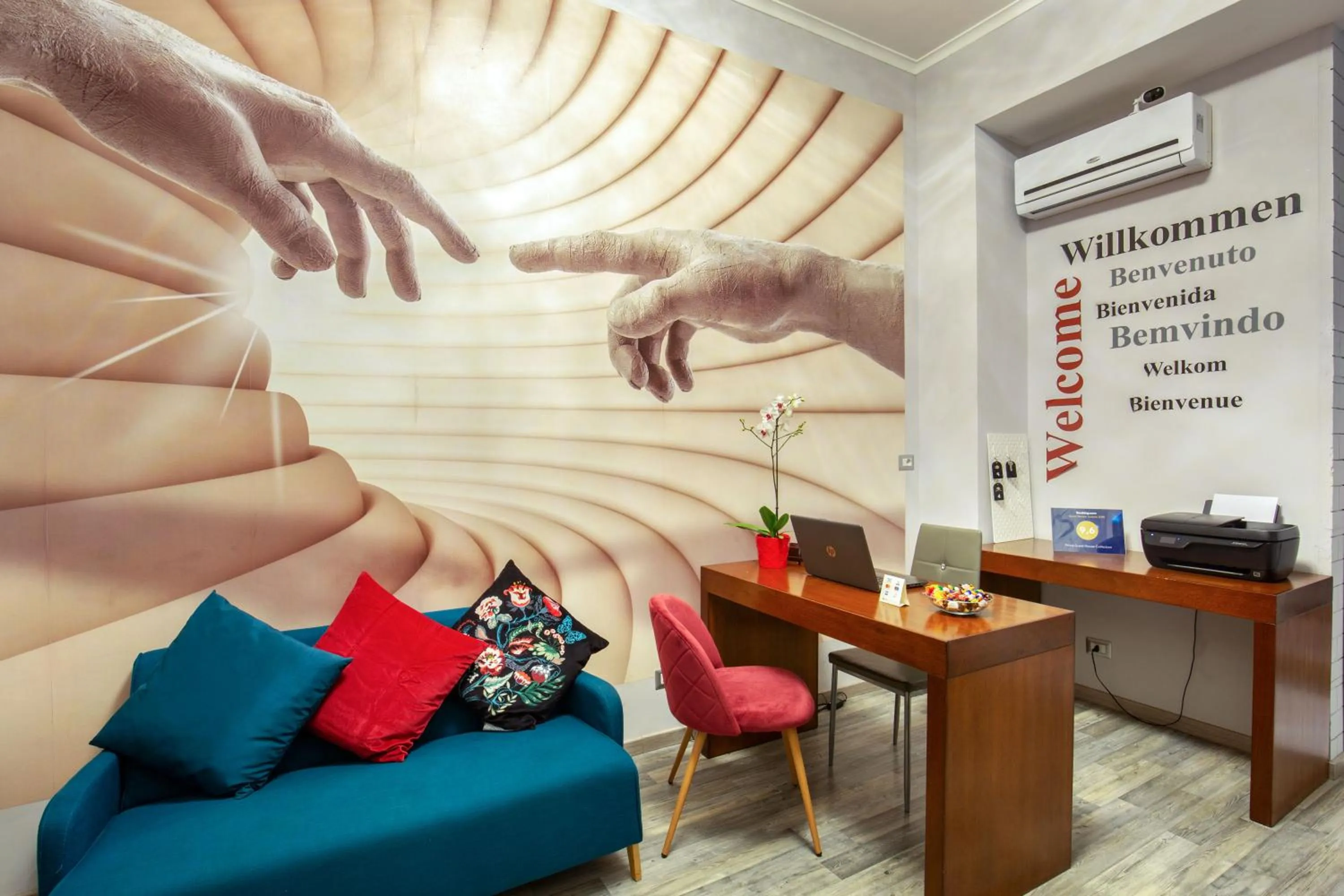 Lobby or reception in Prima Guest House Collection