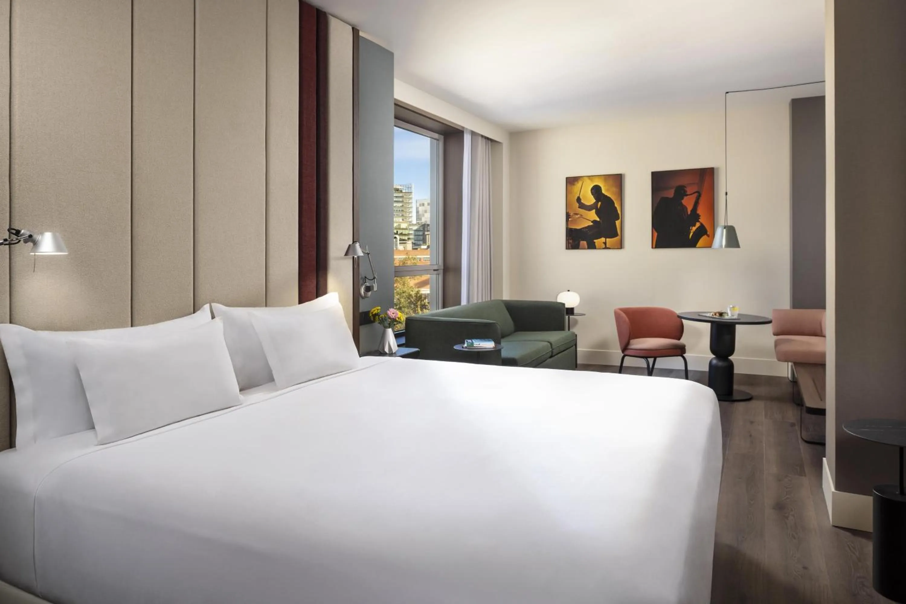 Bedroom, Bed in NH Barcelona Diagonal Center