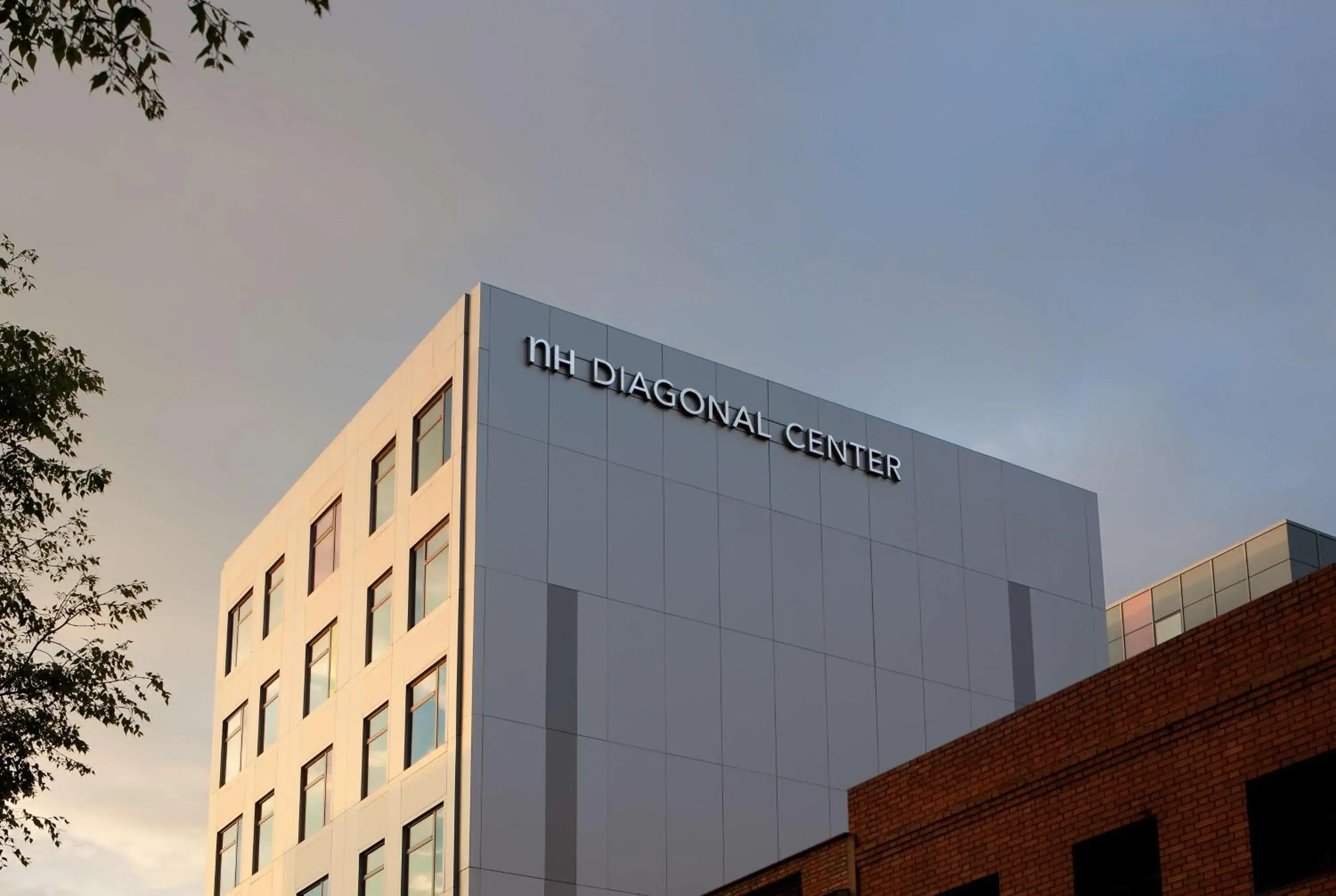 Property building in NH Barcelona Diagonal Center Property building in NH Barcelona Diagonal Center