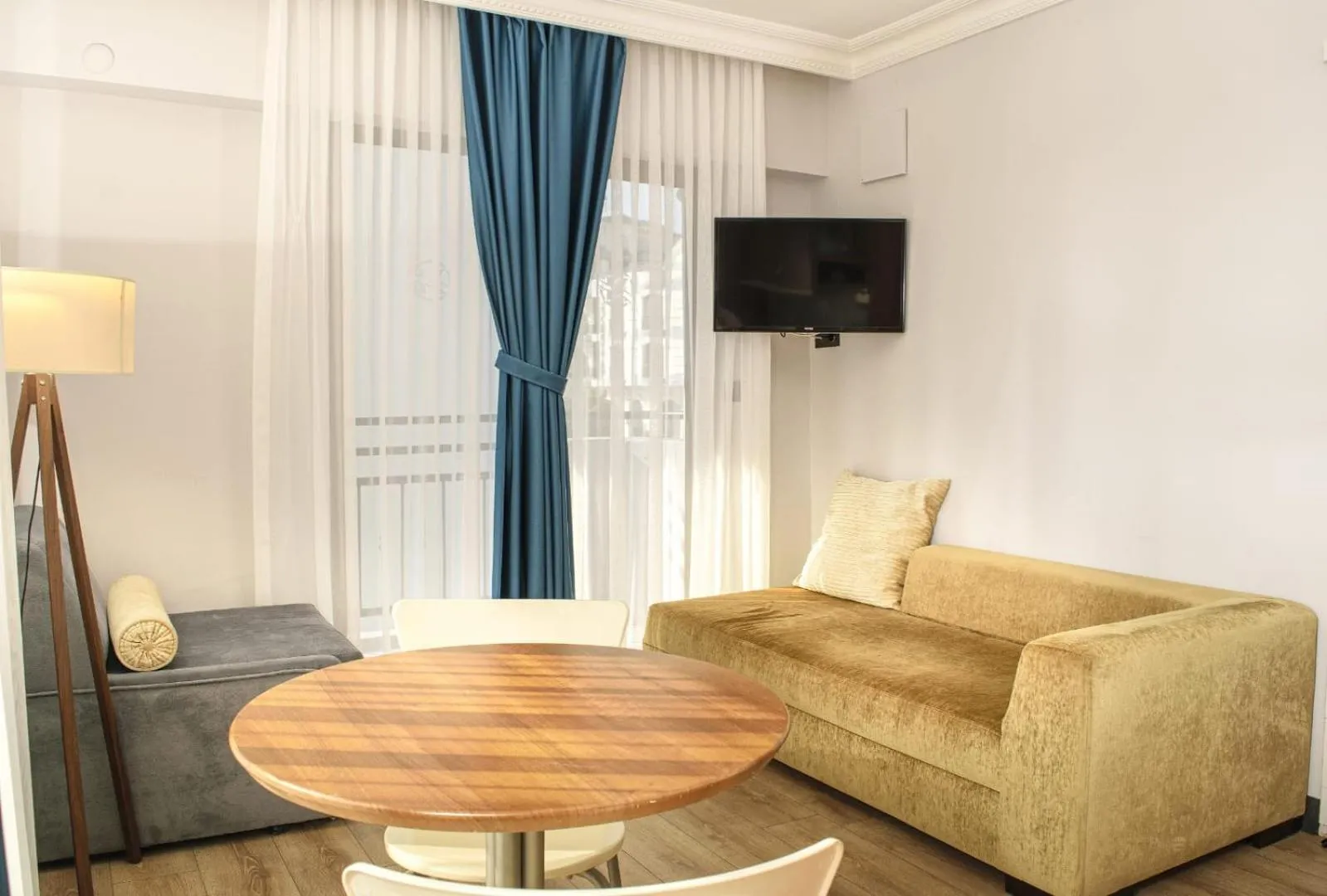 Living room in Mutlu Hotel