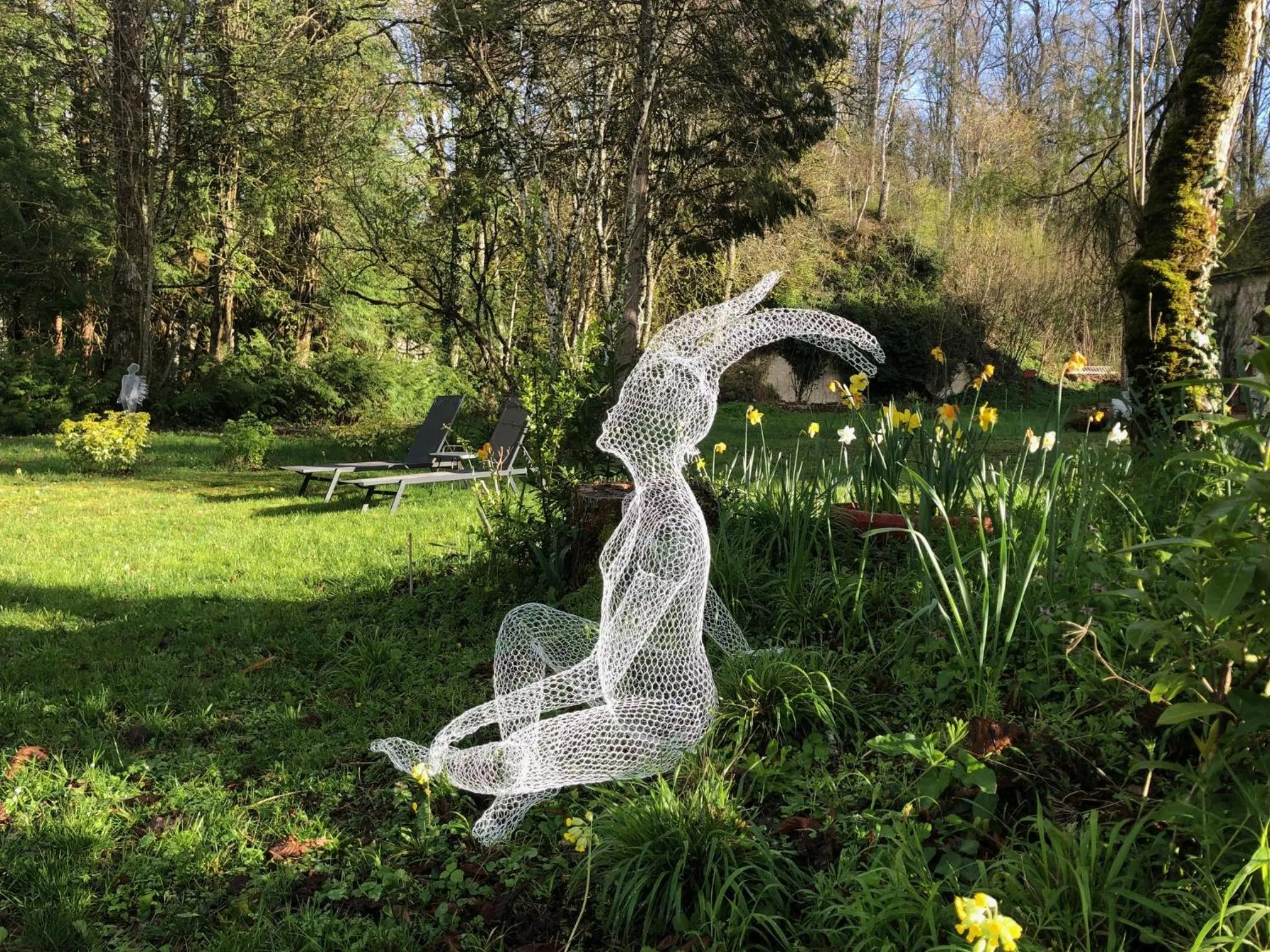 Spring in Art House Domaine de l'Ocrerie