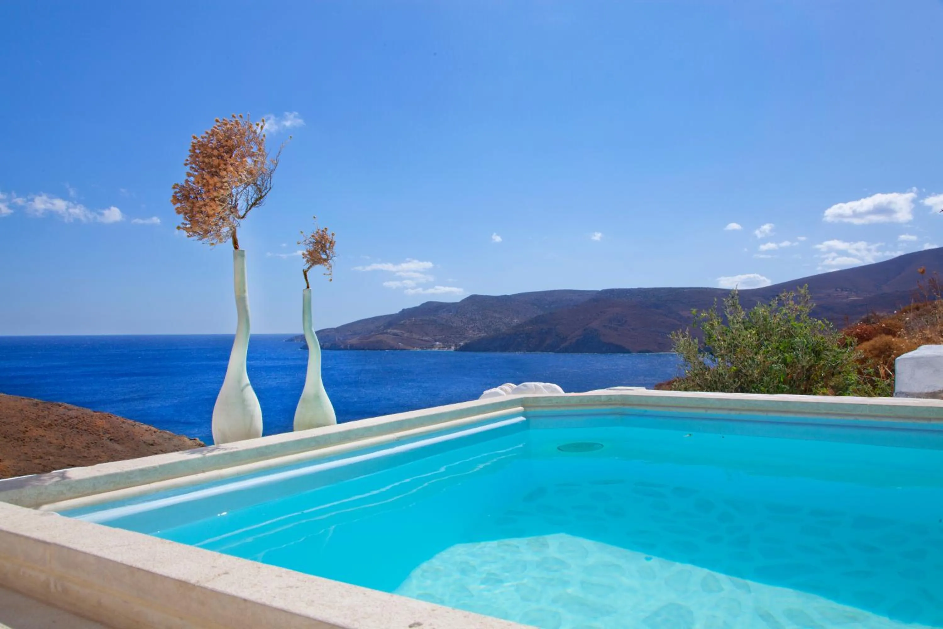 Tholaria Boutique Hotel