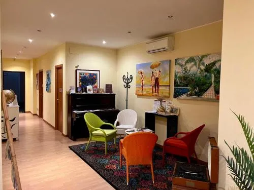 Juliette Rooms