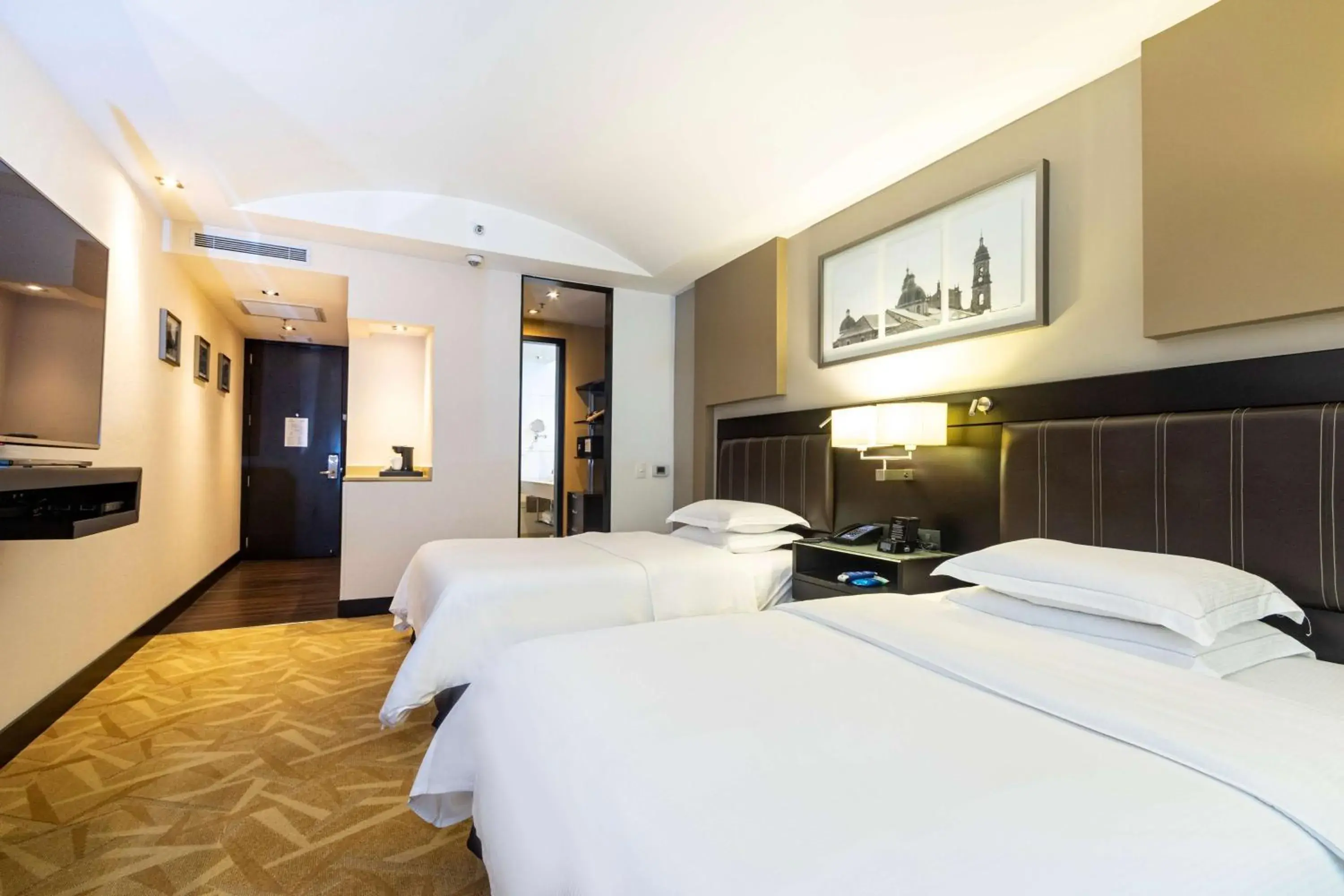 Bed in Hilton Bogotá Bed in Hilton Bogotá