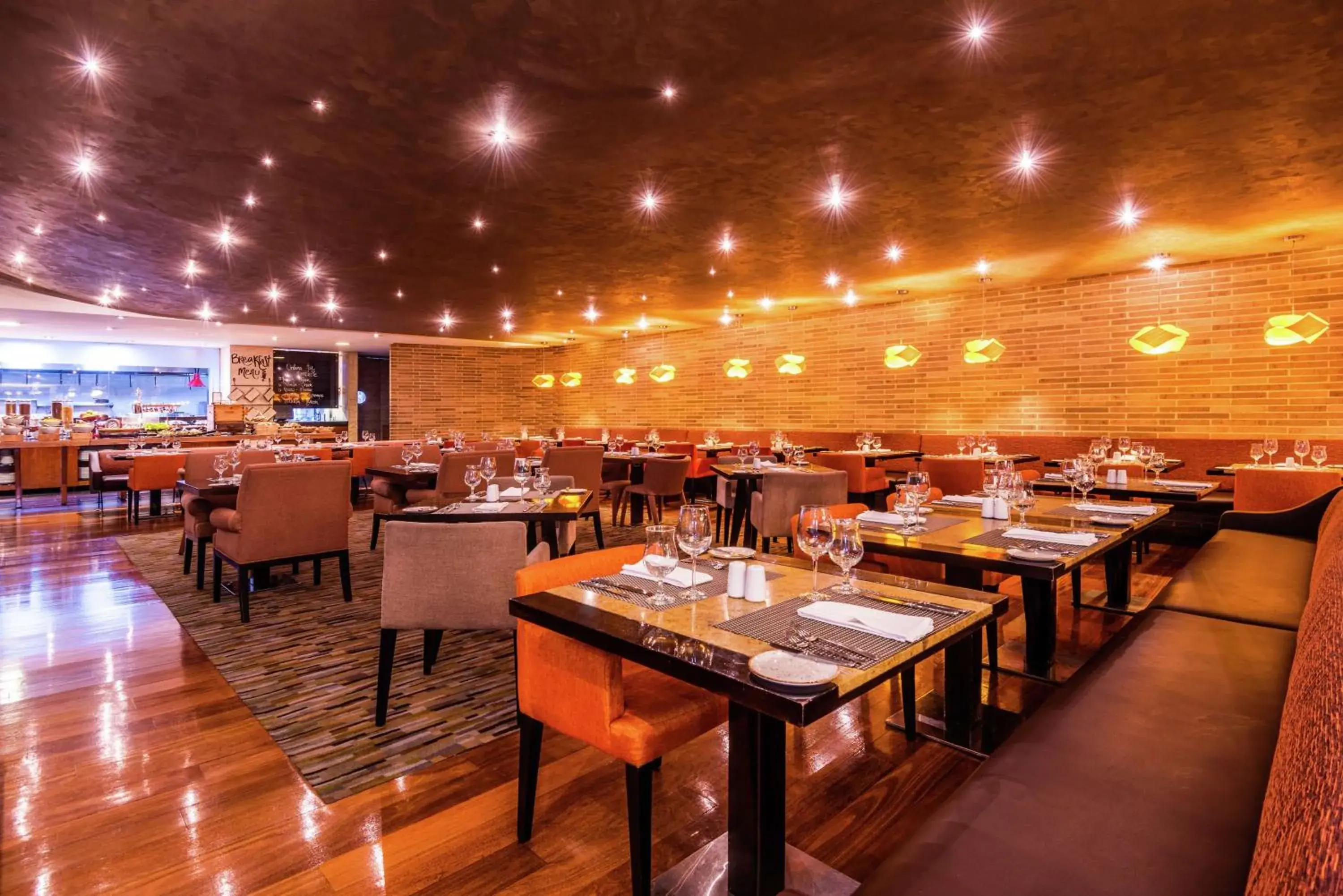 Restaurant/places to eat in Hilton Bogotá Restaurant/places to eat in Hilton Bogotá