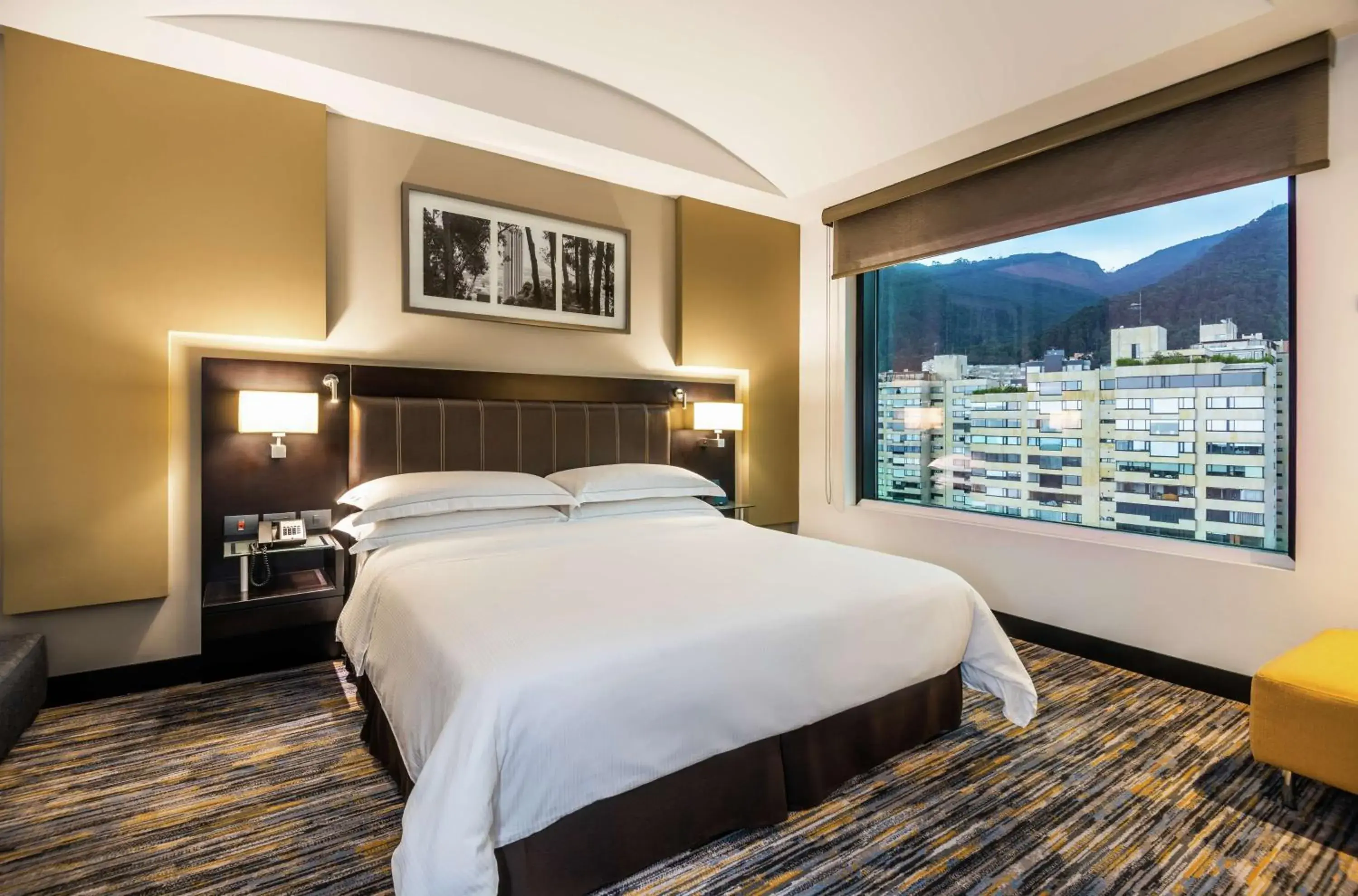 View (from property/room), Bed in Hilton Bogotá View (from property/room), Bed in Hilton Bogotá