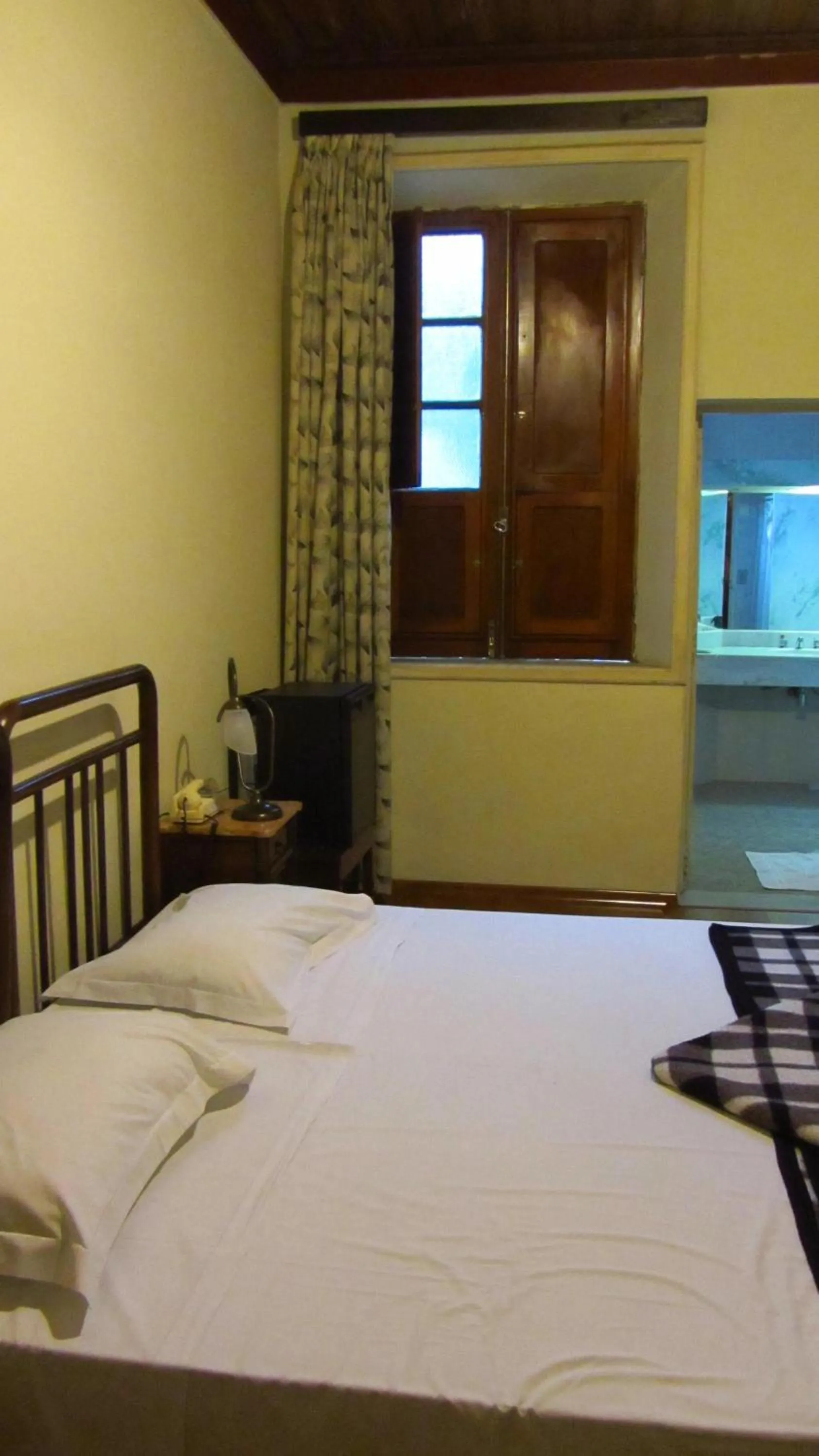 Bed in Hotel Bragança