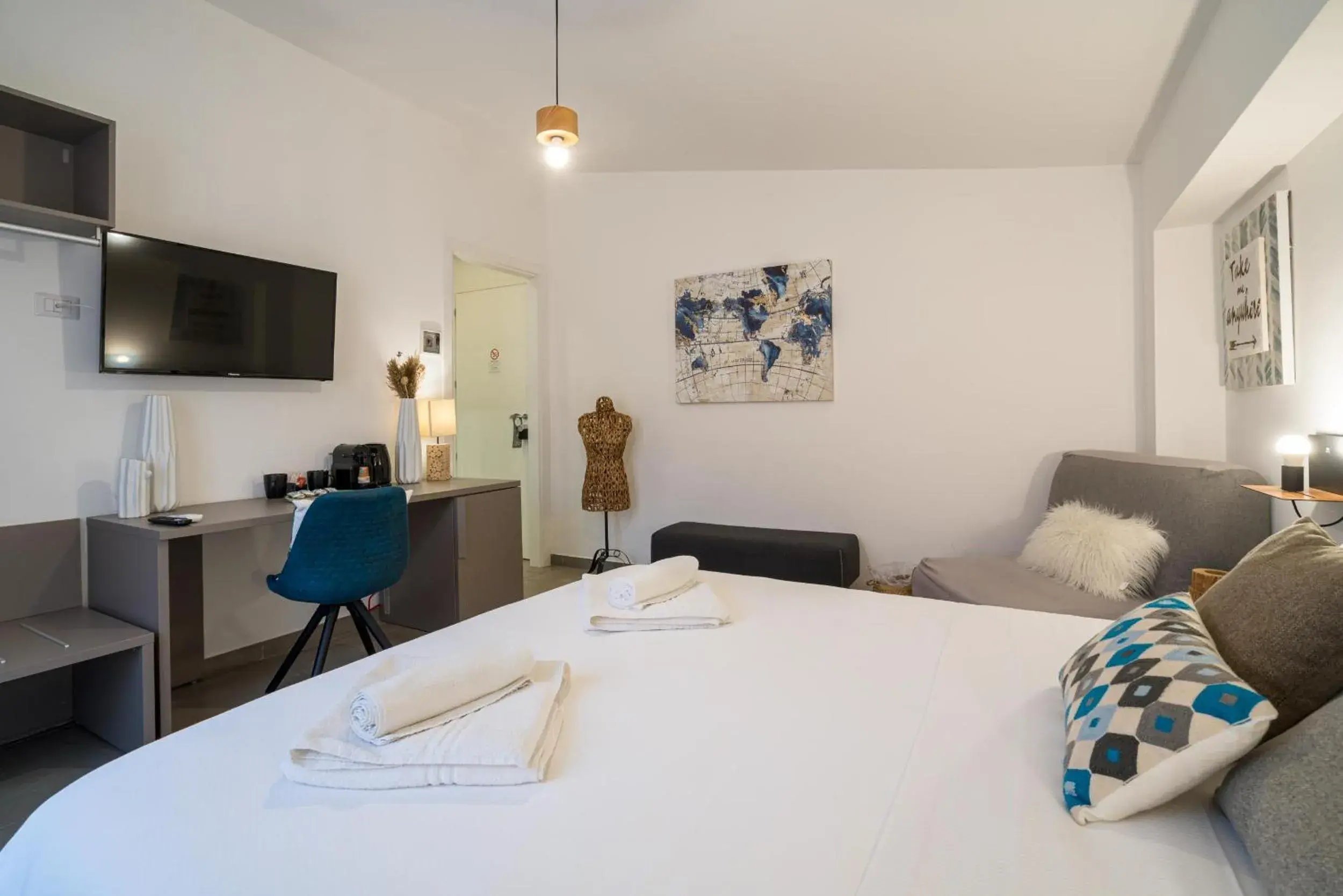 Bedroom, Bed in Al Duomo Rooms & Flats Bedroom, Bed in Al Duomo Rooms & Flats