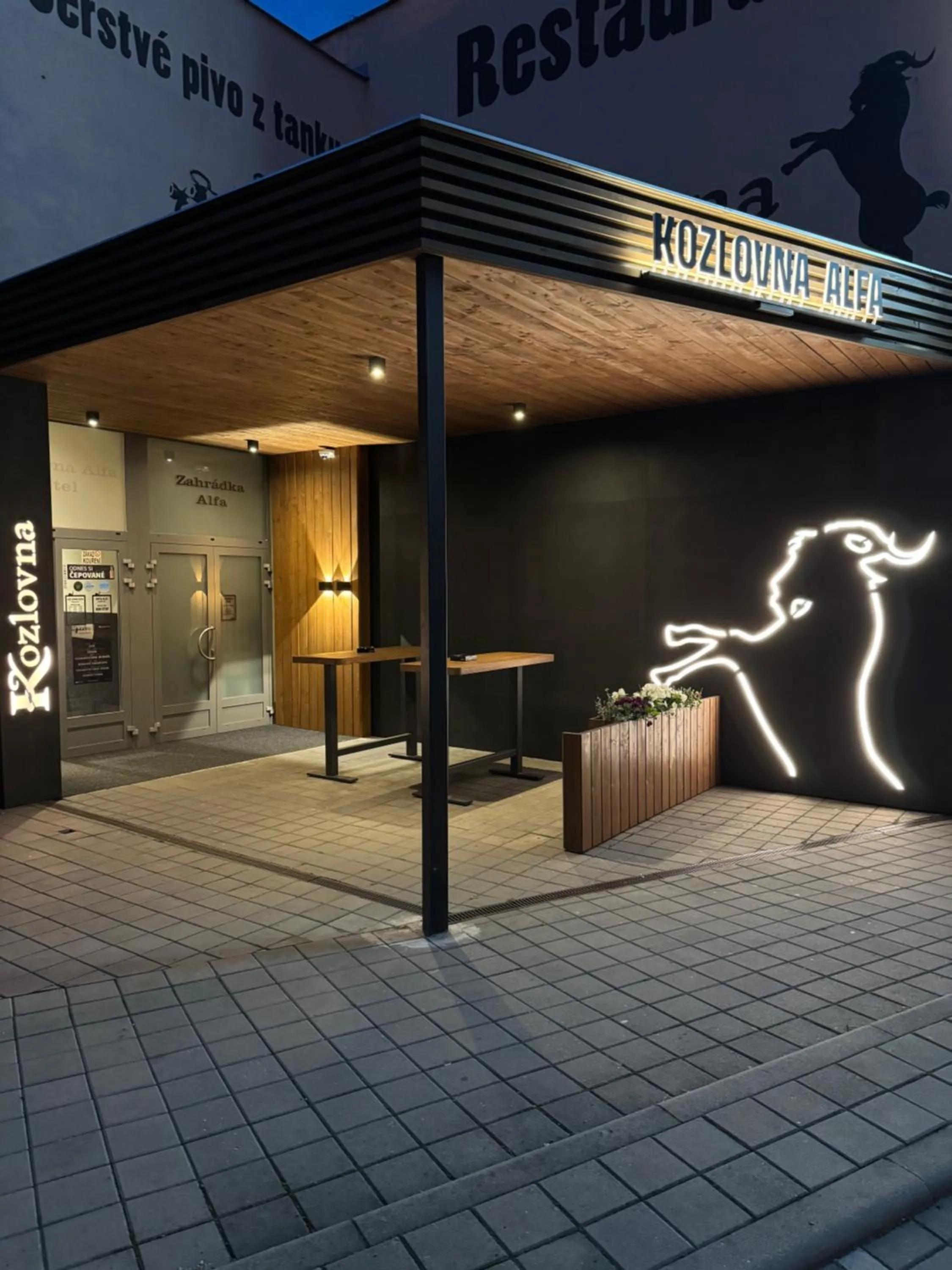 Facade/entrance in Hotel Alfa
